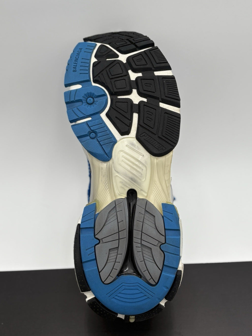 Size 43 (10 US) - Balenciaga Runner ' White, Blue ' | ONLY WORN 3x