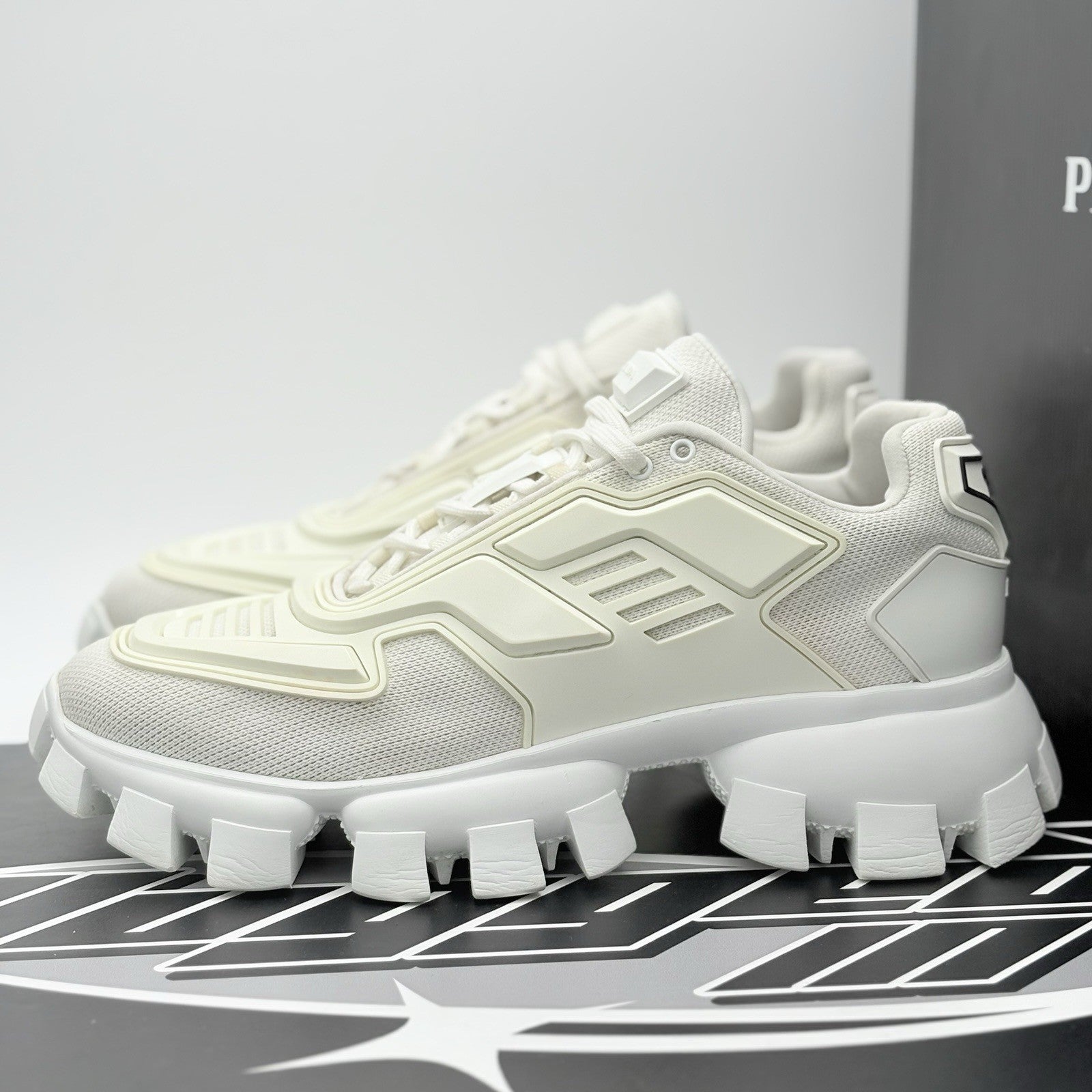 Size 8 UK (9 US) - Prada Cloudbust Thunder ' White ' | GREAT CONDITION!