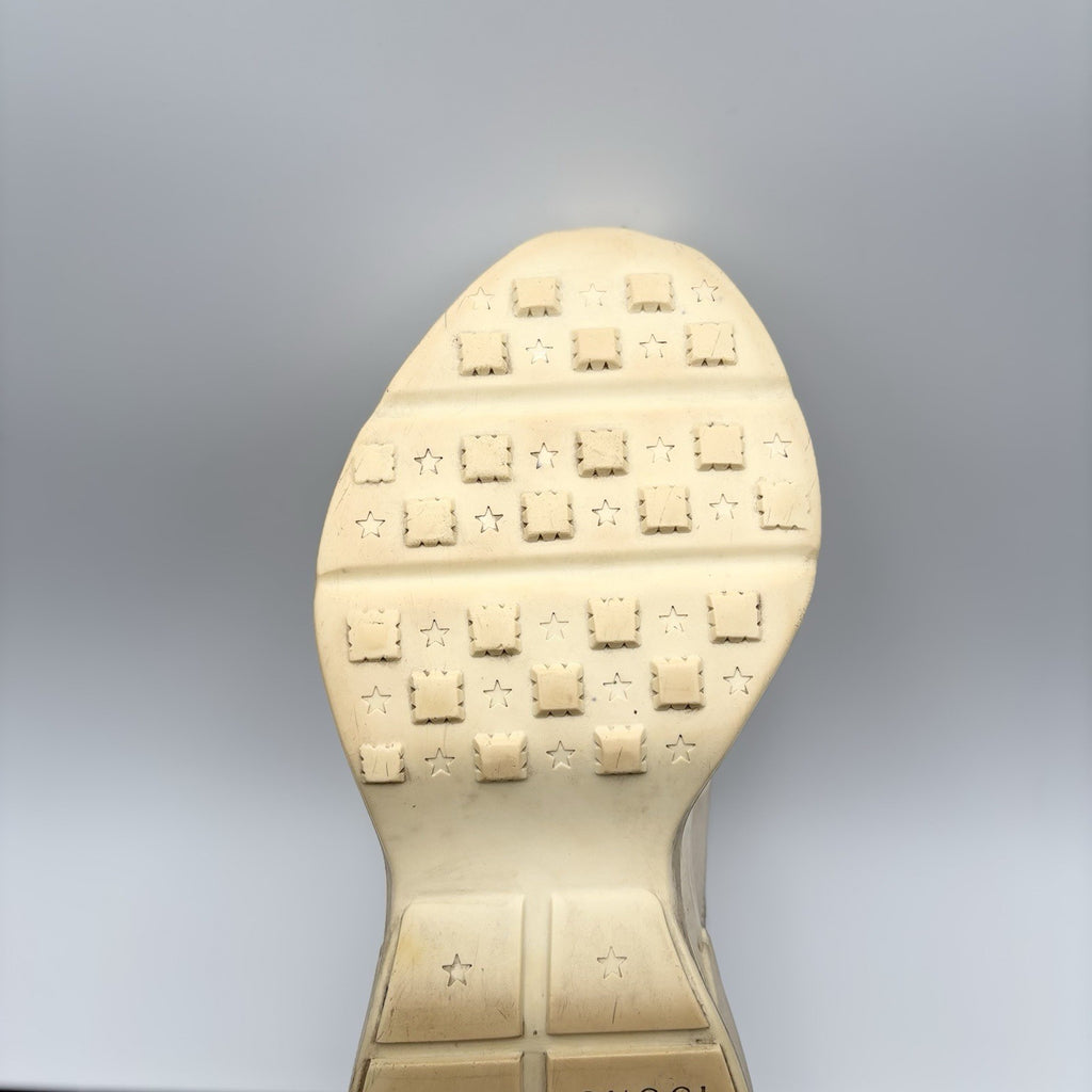 Size 9.5 G (10 US) Gucci Rhyton ' Off White '