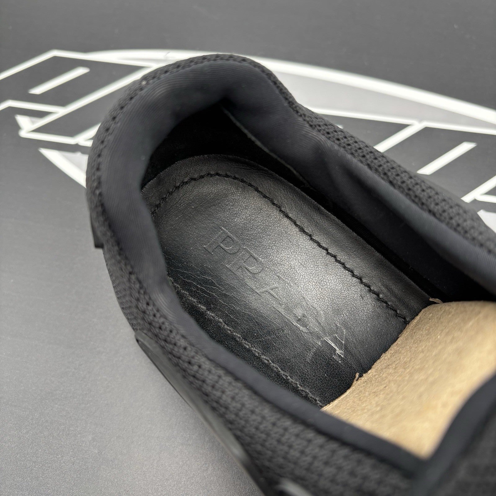 Size 41 EU (8 US) - Prada Cloudbust Sneaker ' Black ' | GOOD CONDITION!