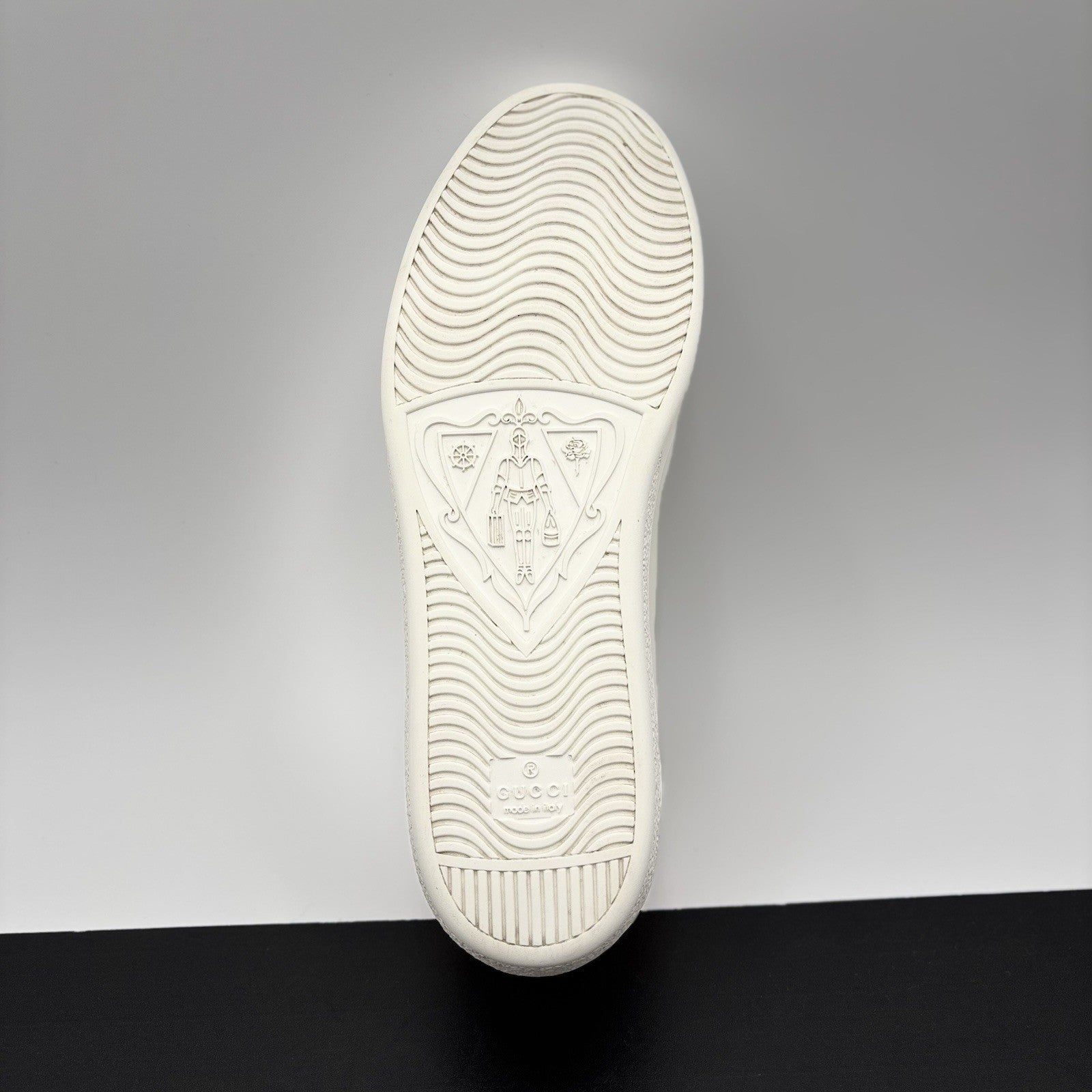 Size 40.5 (8 US) - Gucci Ace ' Interlocking G, White, Pink ' | GREAT CONDITION