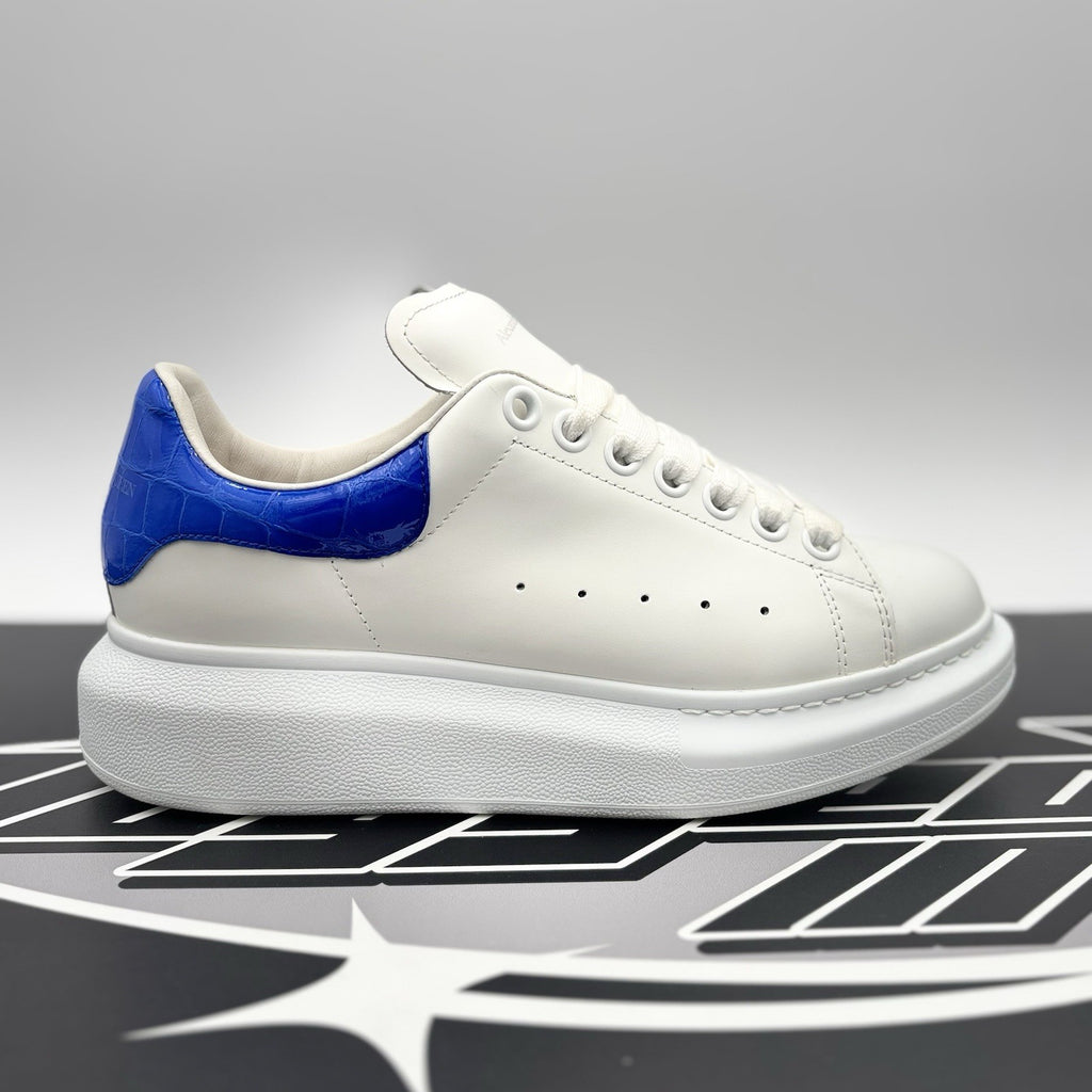 Size 38 - Alexander McQueen Oversized ' White Ultramarine' | GREAT CONDITION!