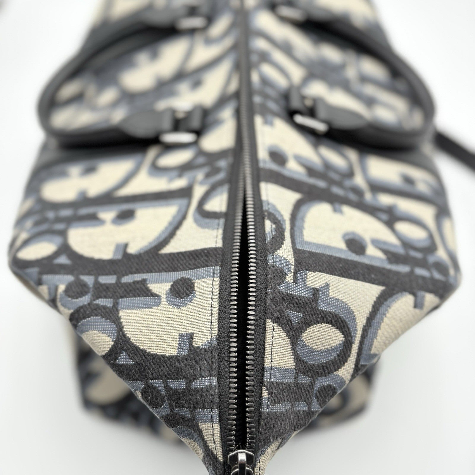 Dior Oblique Jacquard Maxi Weekender 40 Bag ' Beige ' | SUPER CLEAN!