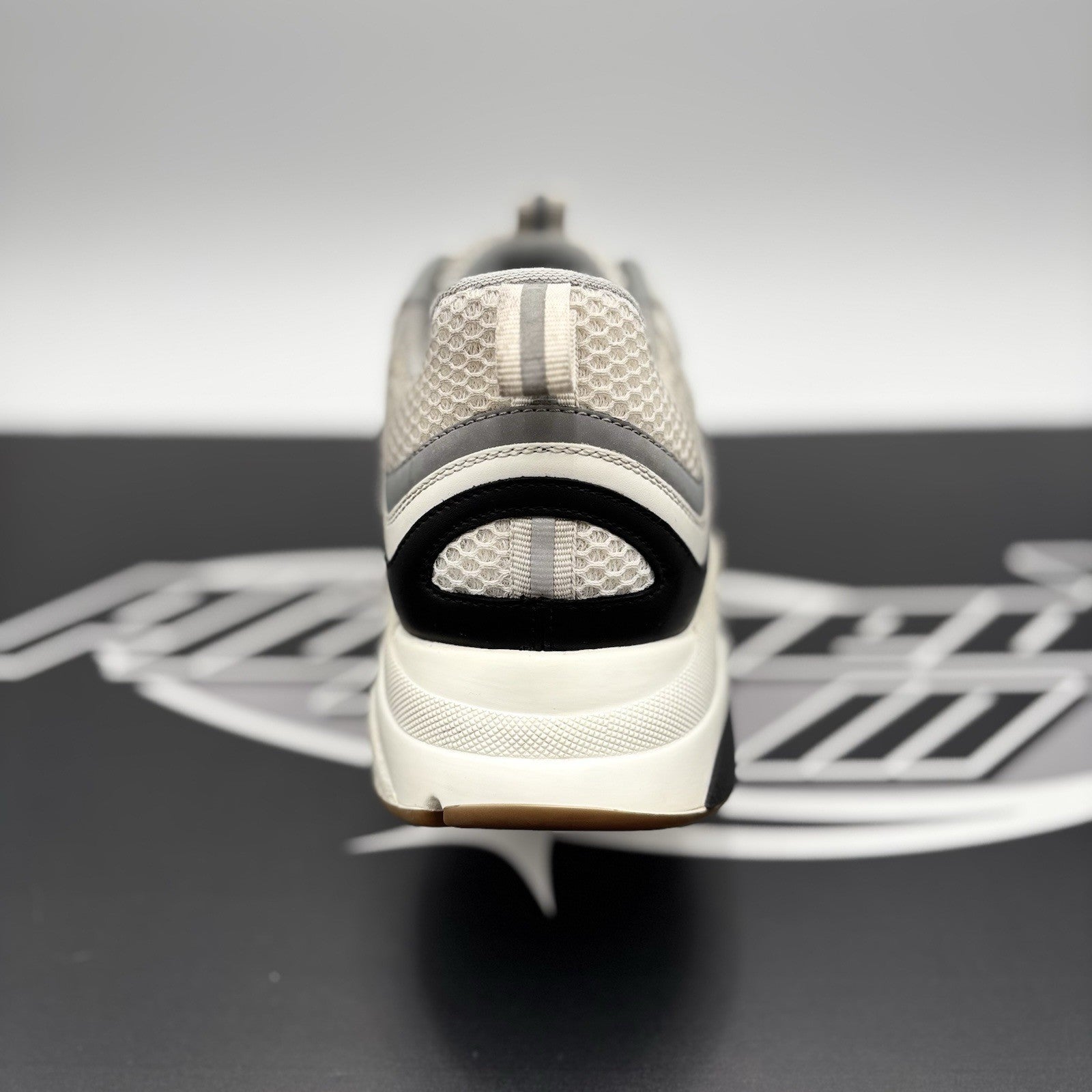 Size 44 (11 US) - Dior B22 Sneaker ' White Black ' | GOOD CONDITION!