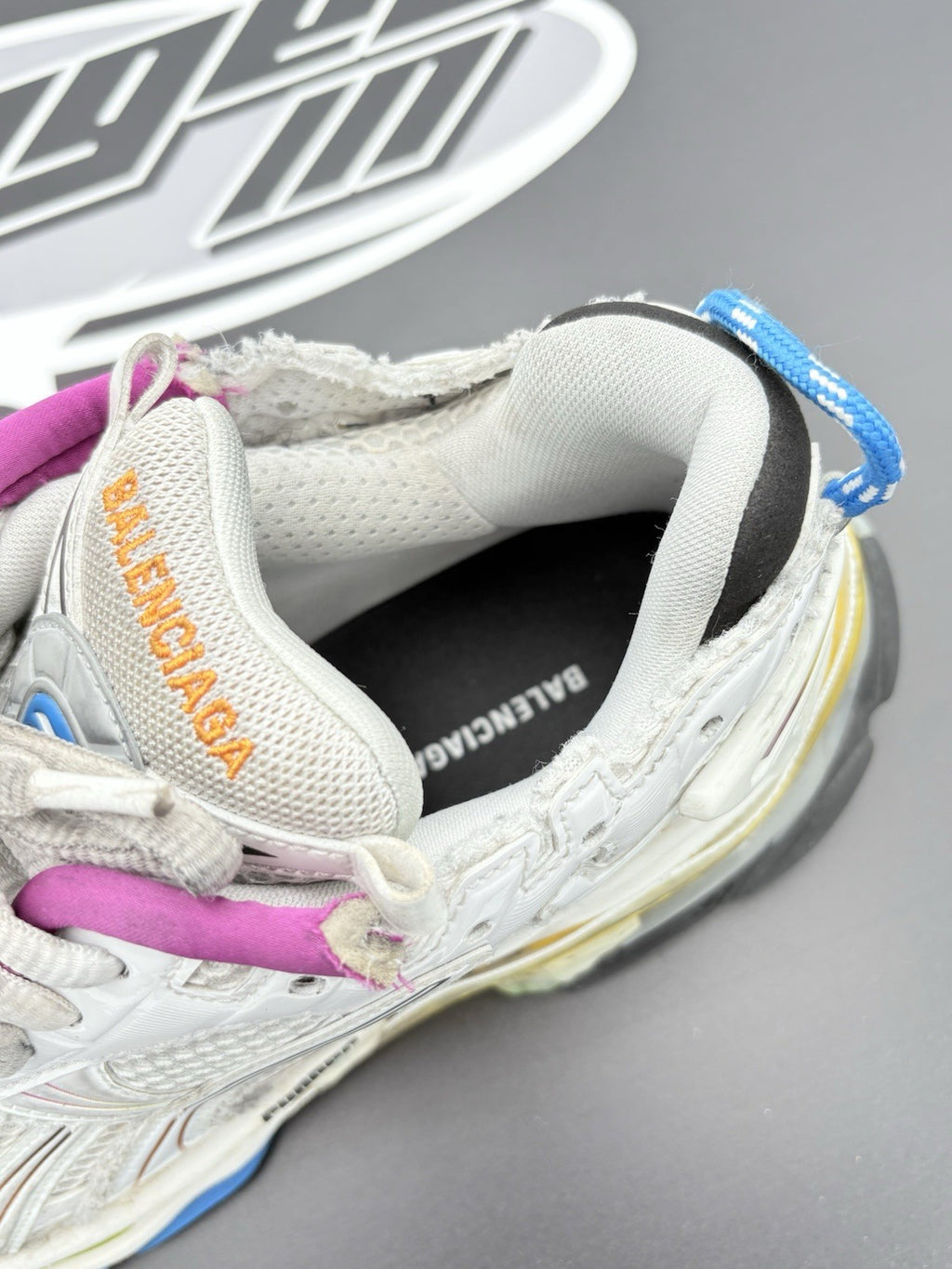 Size 44 (11 US) - Balenciaga Runner ' Gradient White ' | SUPER CLEAN!
