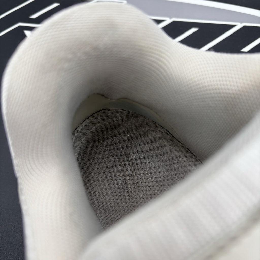 Size 9 LV (10-10.5 US) - Louis Vuitton Maxi Trainer ' White '