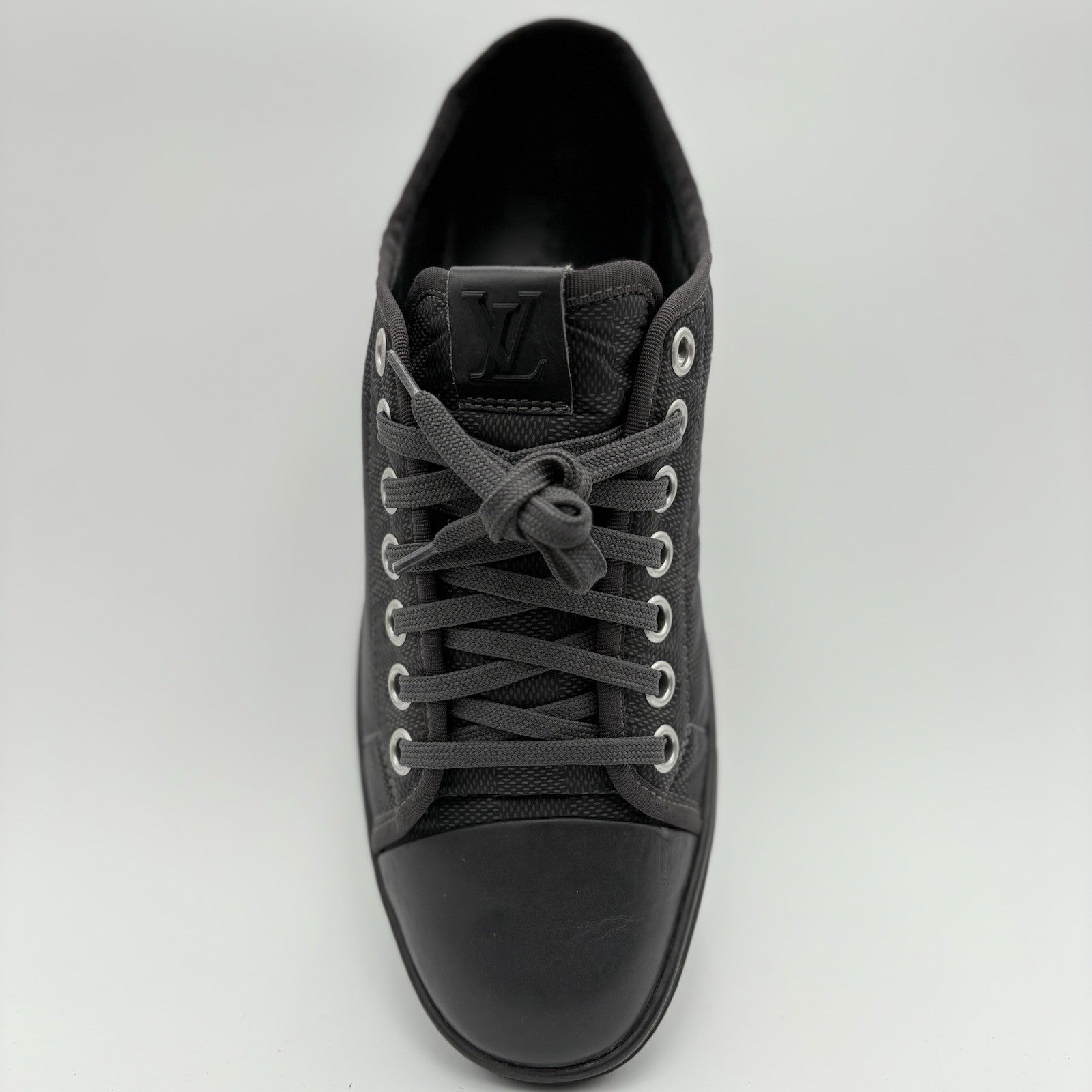 Size 7 LV (8-8.5 US) - Louis Vuitton Damier Low Top ' Black ' | GOOD CONDITION!