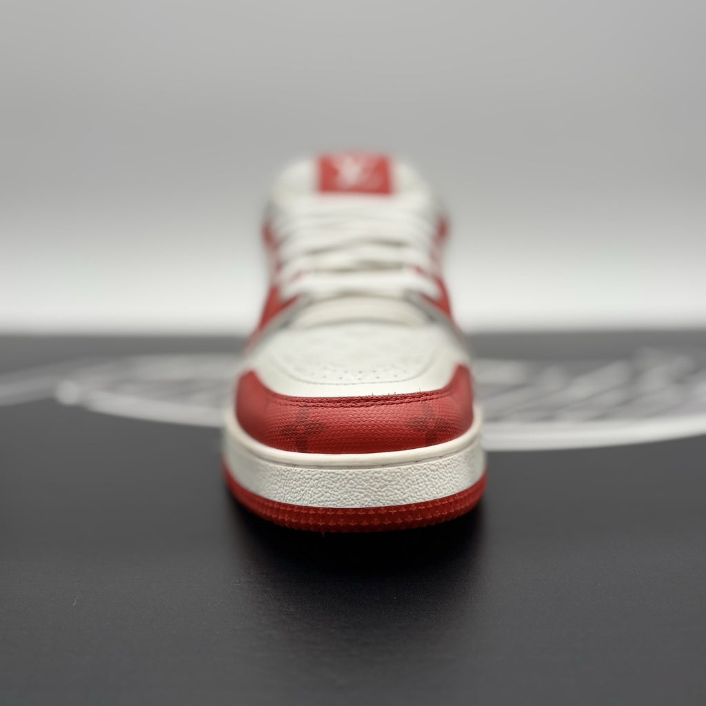 Size 8.5 LV (9.5-10 US) - Louis Vuitton Trainer  ' White, Red ' | SUPER CLEAN!