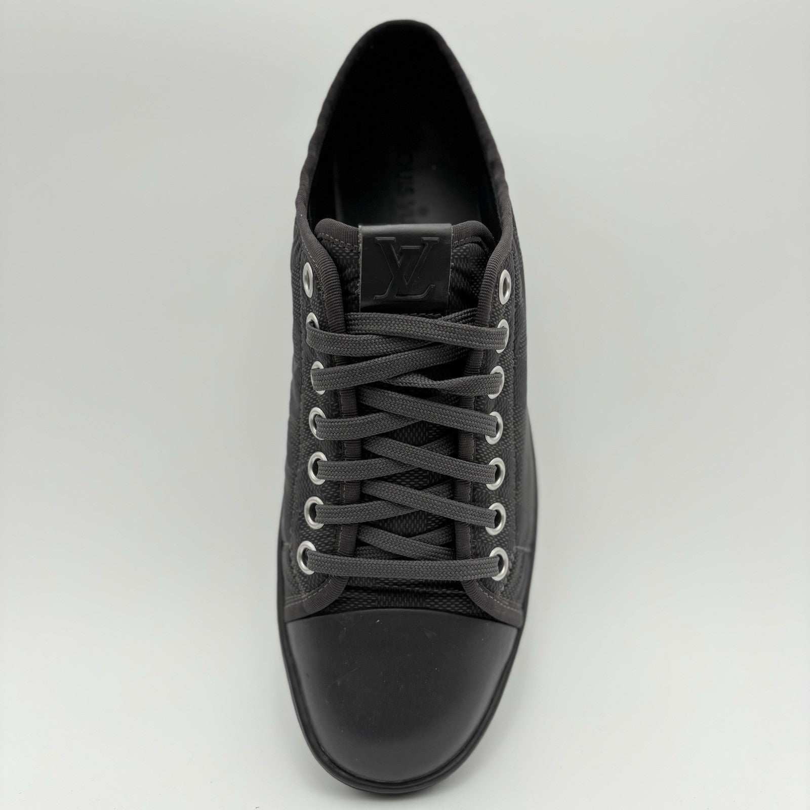 Size 7 LV (8-8.5 US) - Louis Vuitton Damier Low Top ' Black ' | GOOD CONDITION!