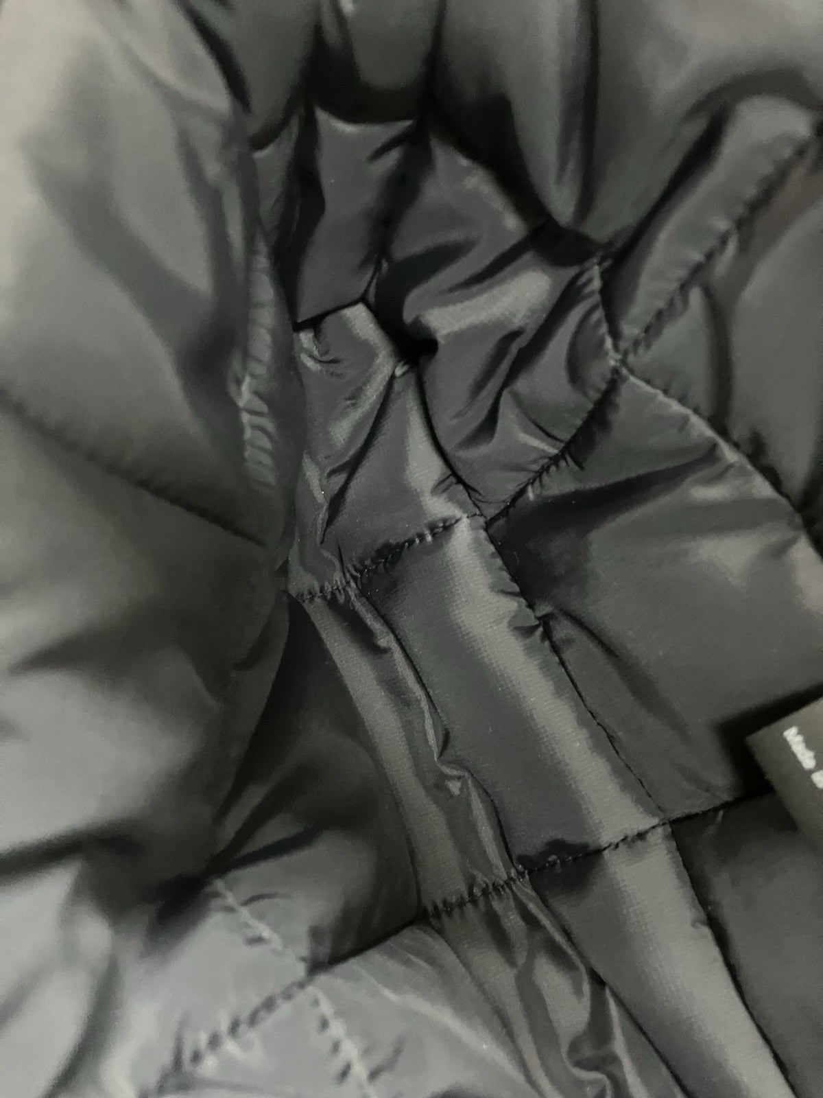 Thats A Awful Lot Of Cough Syrup | Puffer Bag | BRAND NEW | RETAIL : $255