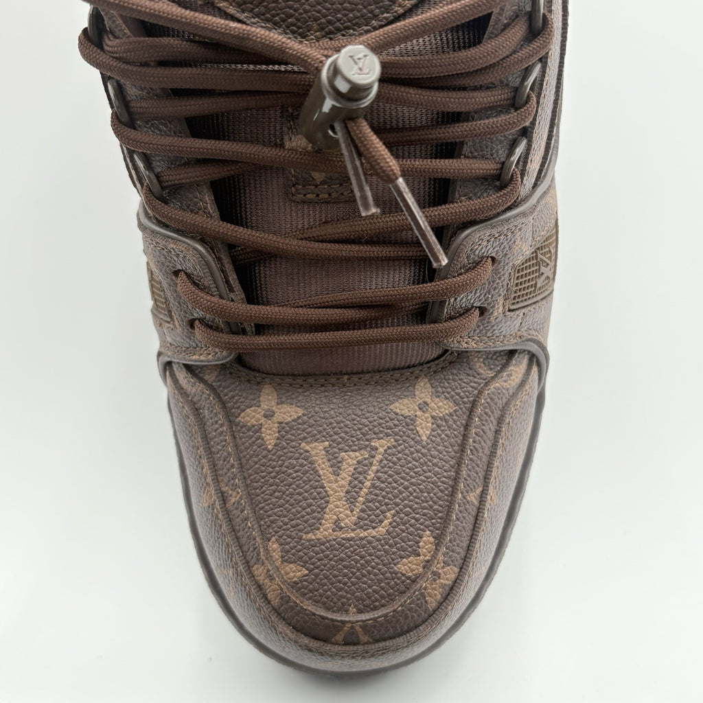 Size 8 LV (9-9.5 US) Louis Vuitton Monogram Maxi ' Ebene ' | ONLY WORN 1-3x
