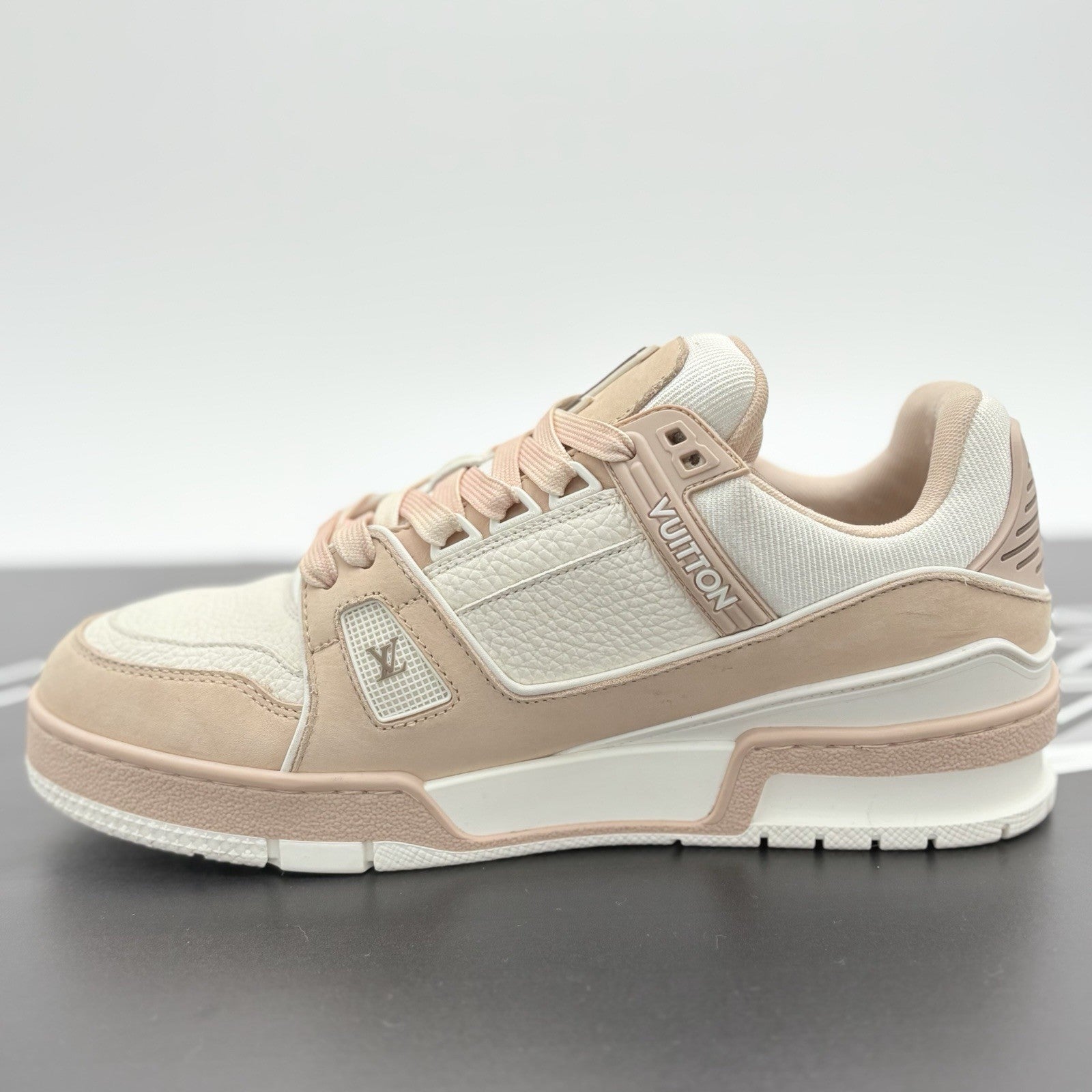 Size 38 (5 US) - Louis Vuitton Trainer ' Pink ' | GREAT CONDITION!