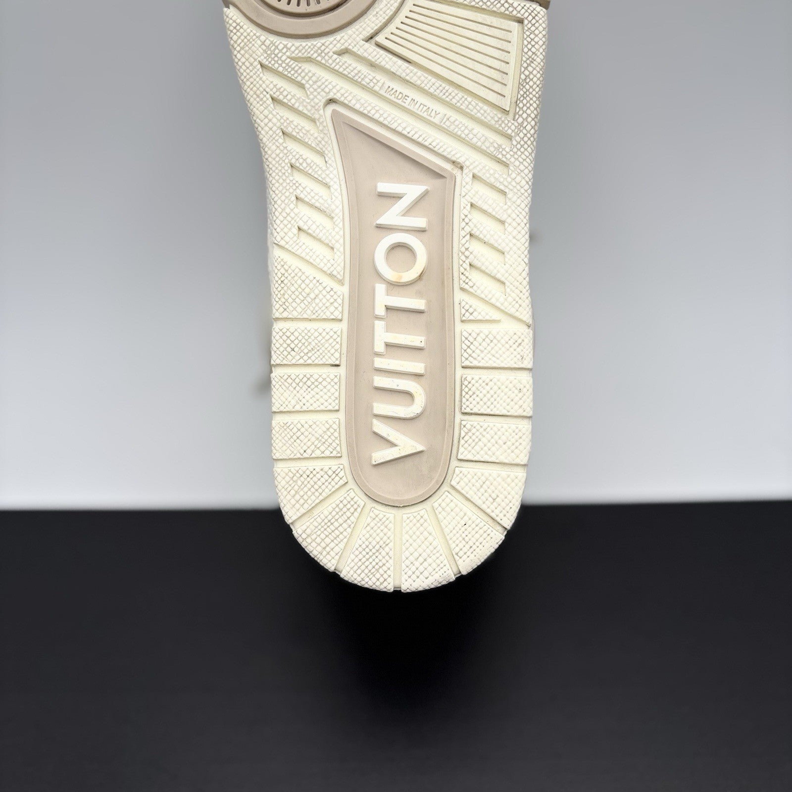 Size 7.5 LV (8.5-9 US) - Louis Vuitton Skate ' Beige White ' | GREAT COND!