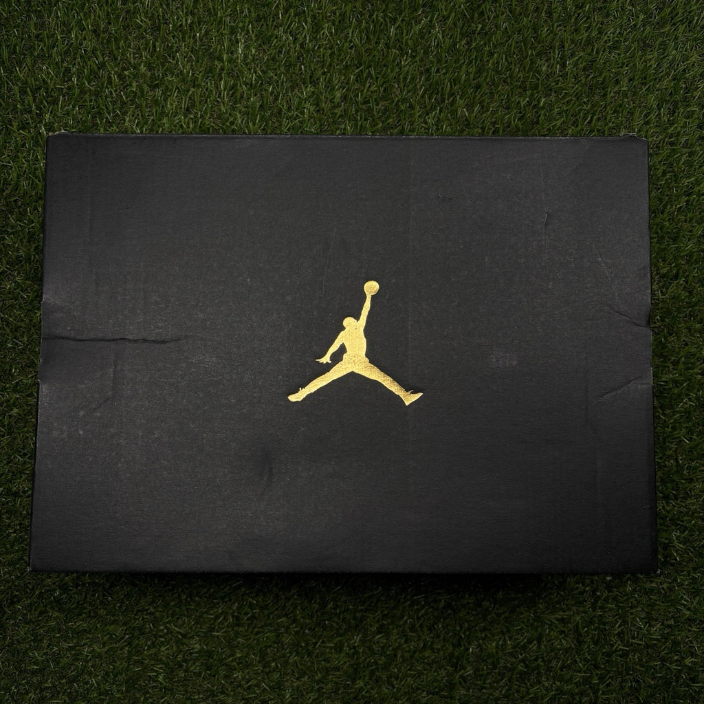 Size 8 - Jordan 1 Mid Bred Toe | SUPER CLEAN!
