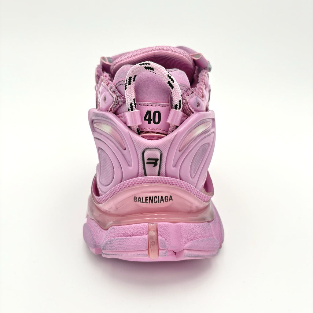 Size 40 EU - Balenciaga Runner ' Pink ' | BRAND NEW!