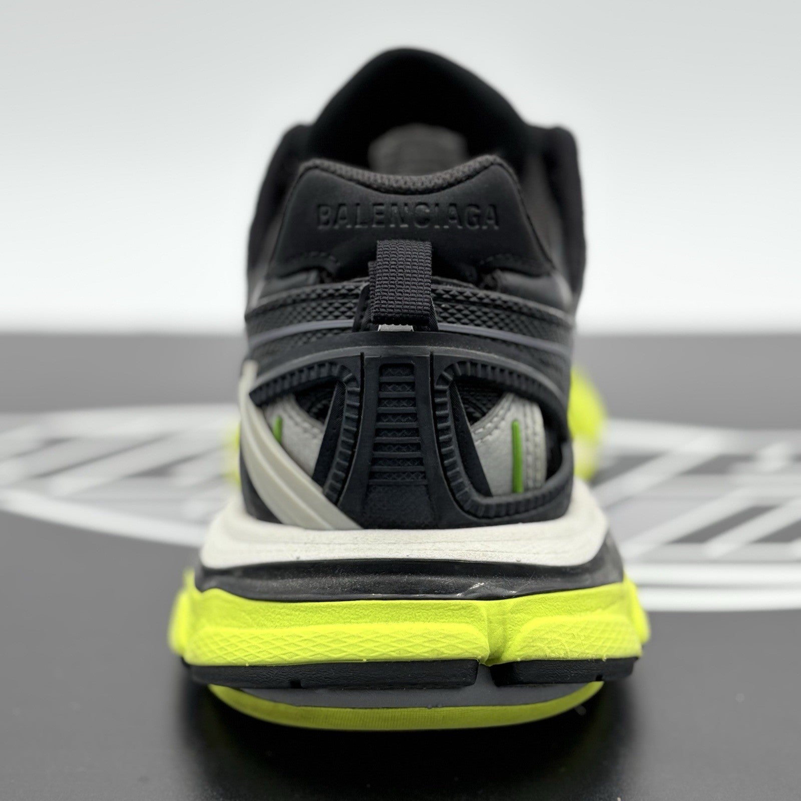 Size 40 (7 US) - Balenciaga Track 2 Trainer ' Black Yellow Green ' | GREAT COND!