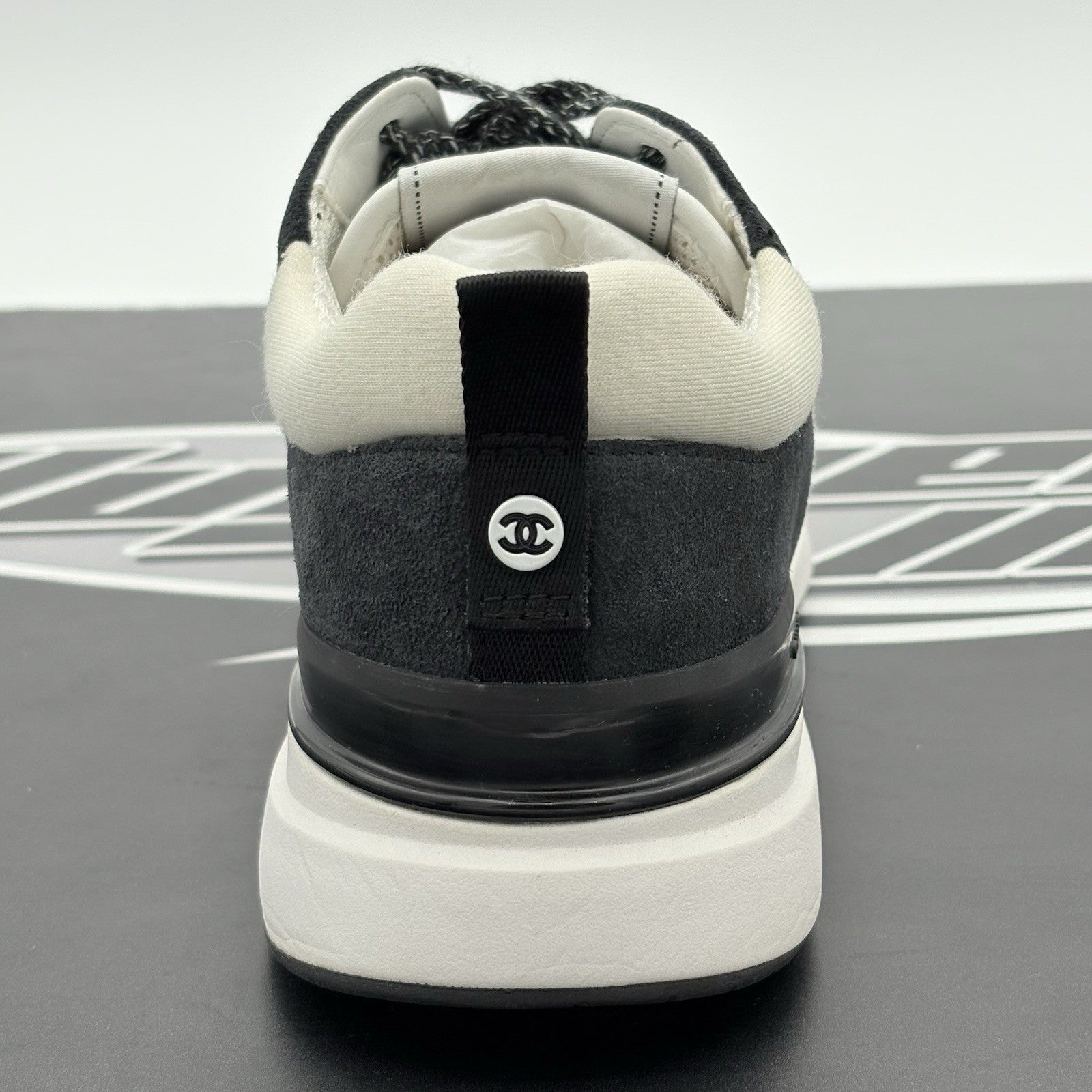 Size 41 (8 US) - Chanel Interlocking CC Logo Suede Sneaker ' Green ' | WORN 1-3x