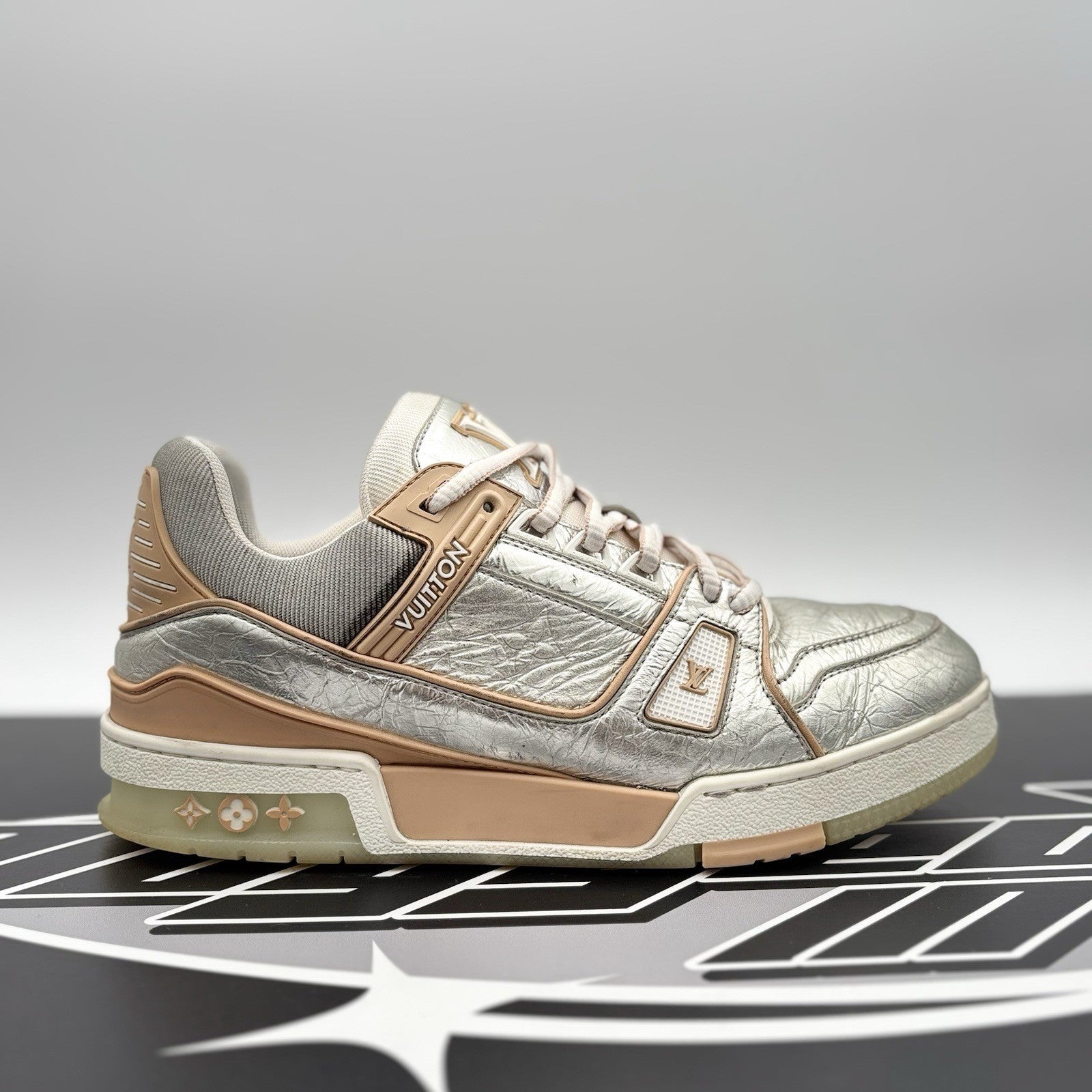 Size 6 LV (7-7.5 US ) Louis Vuitton Trainer ' Metallic, Beige '