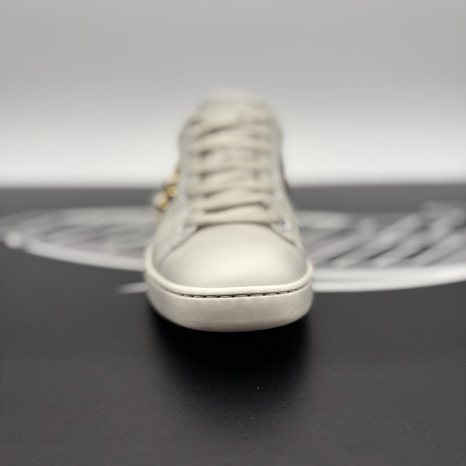Size 36.5 - Gucci Ace Studded ' White, Pearls ' | GREAT CONDITION!