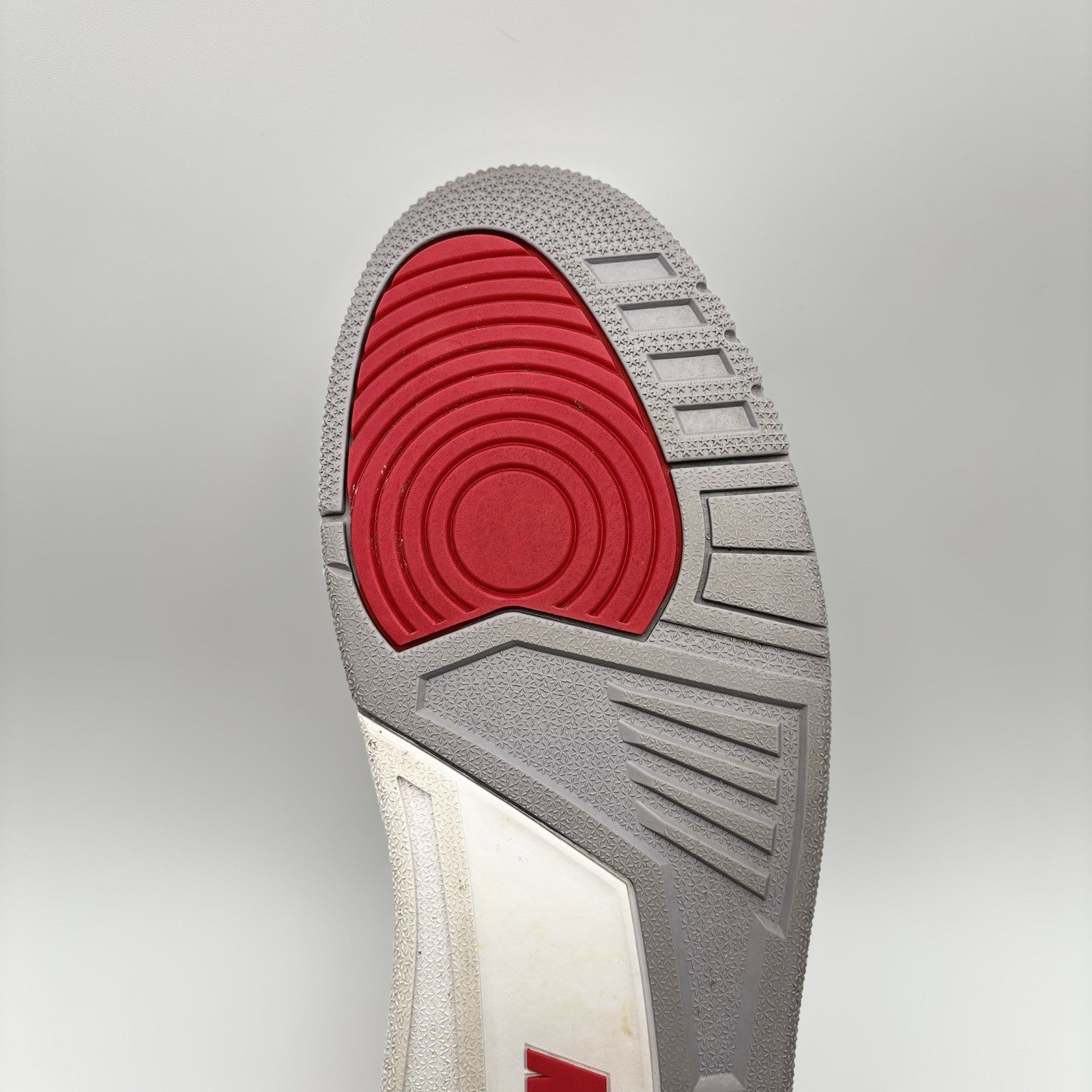 Size 11.5 - Air Jordan 3 Retro Mid ' Fire Red ' | GREAT CONDITION!
