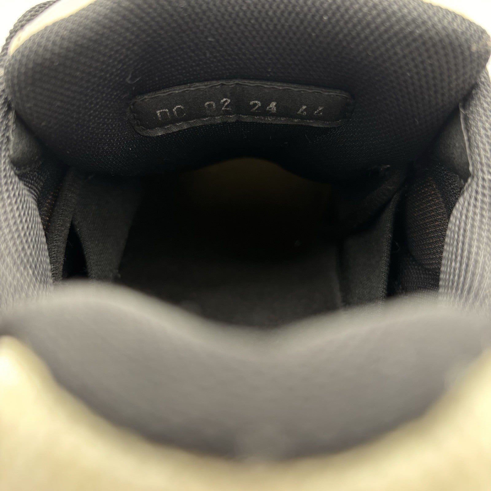 Size 44 (11 US) - Dior B30 ' White, Black ' | GOOD CONDITION!
