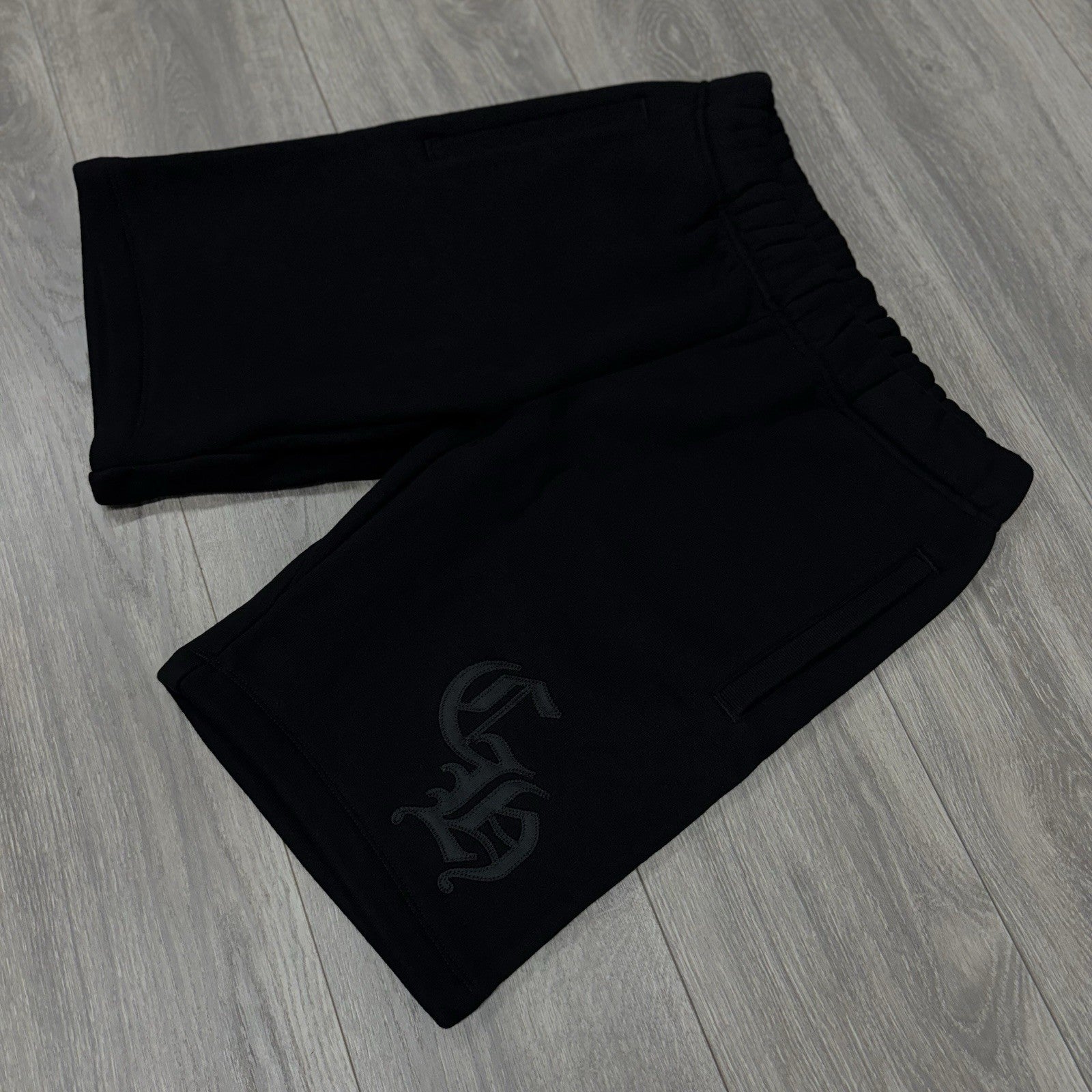 Size M - Chrome Hearts Seven 11 Sweat Shorts ' Black ' | BRAND NEW!