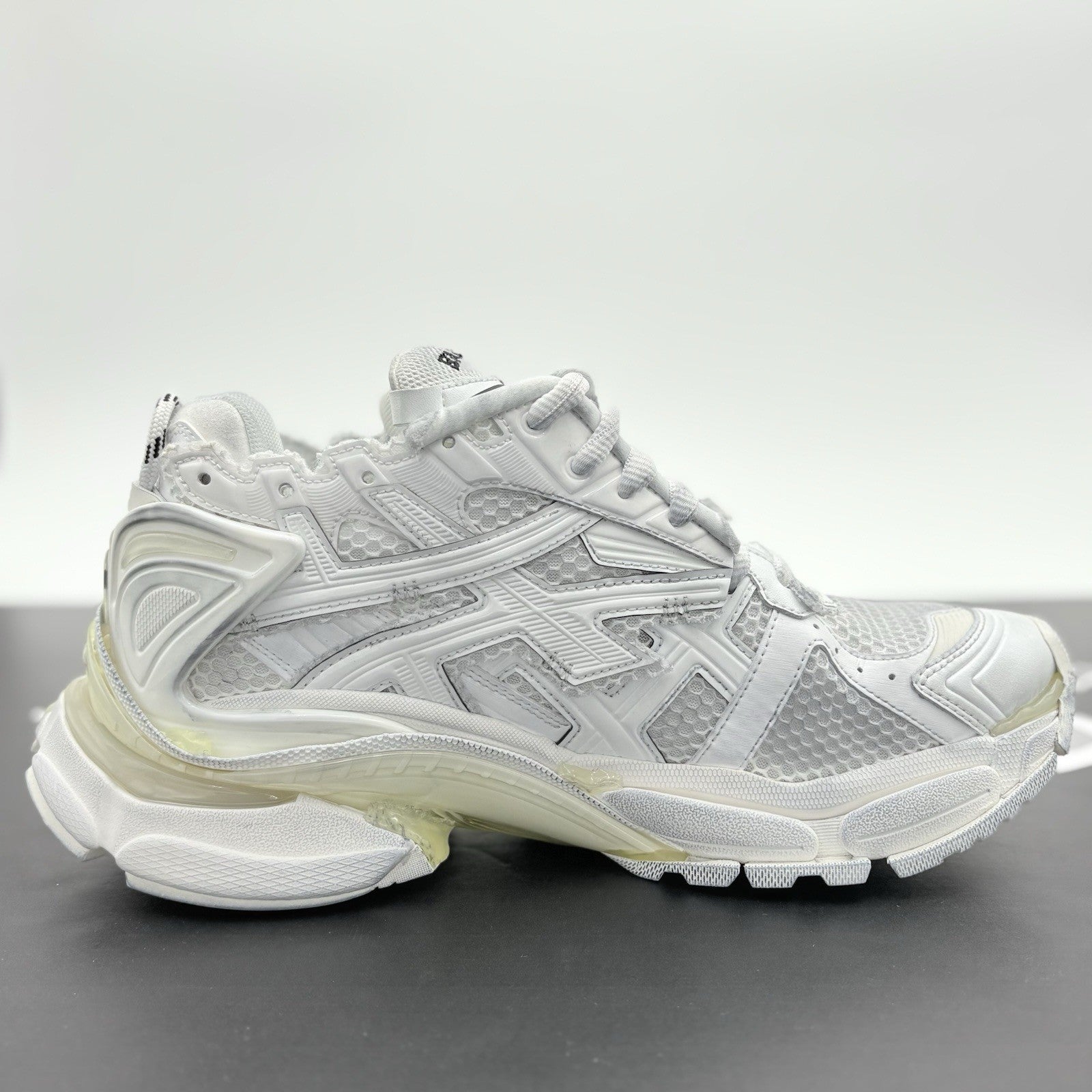 Size 42 - Balenciaga Runner Sneaker ' White ' | BRAND NEW!