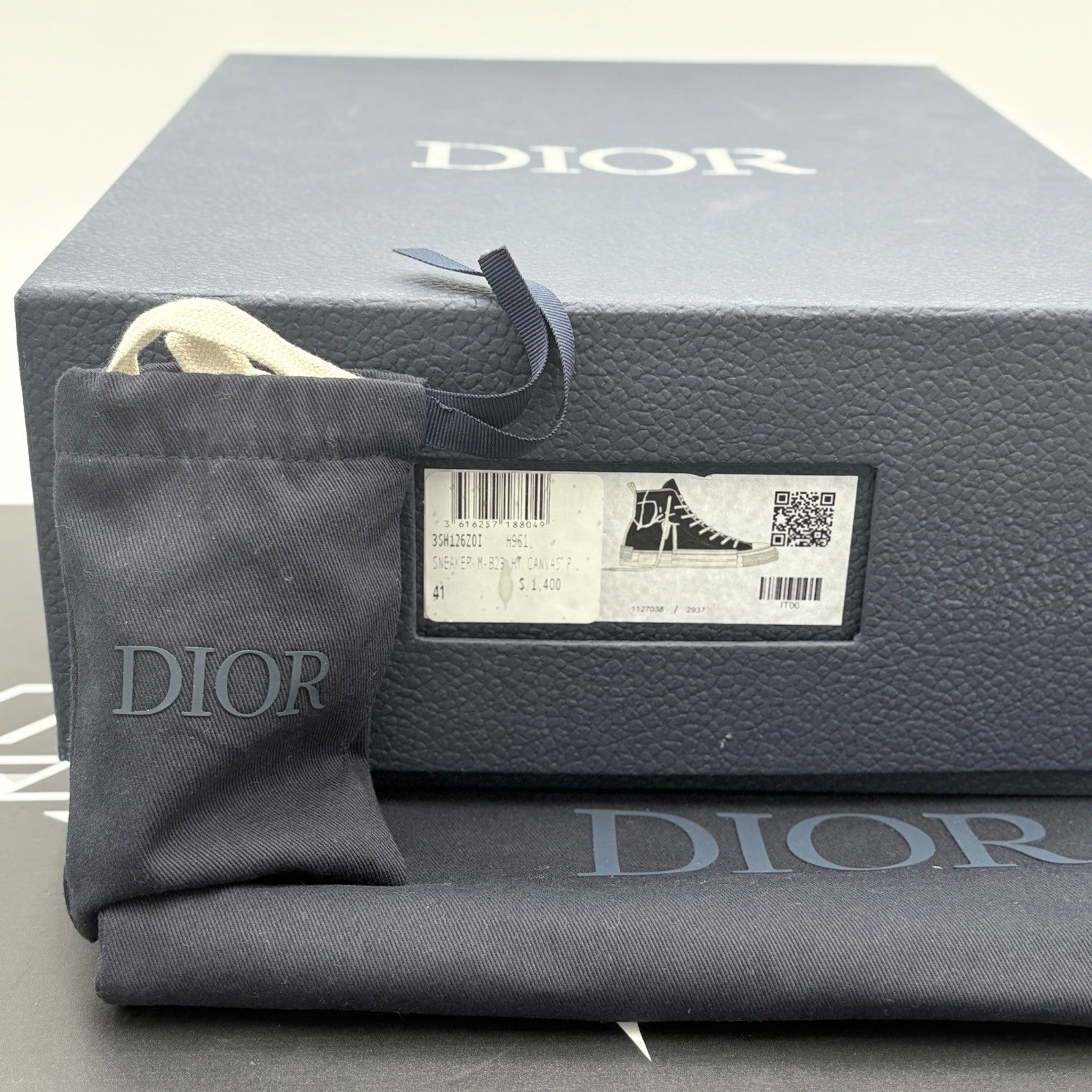 Size 41 (8 US) Dior B23 X Cactus Jack High Canvas ' Black ' | SUPER CLEAN!