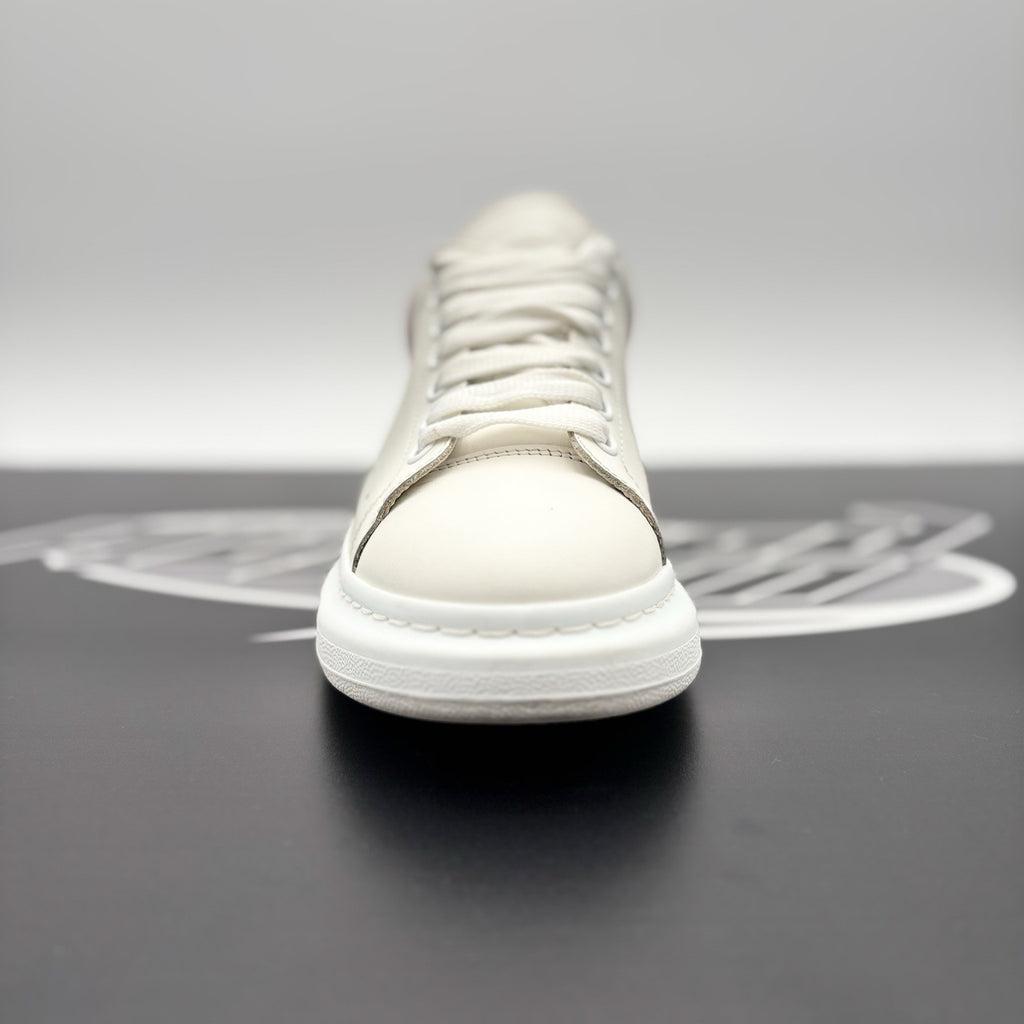 Size 41.5 (8.5 US) Alexander McQueen Oversized ‘ White, Red ' | GOOD COND!