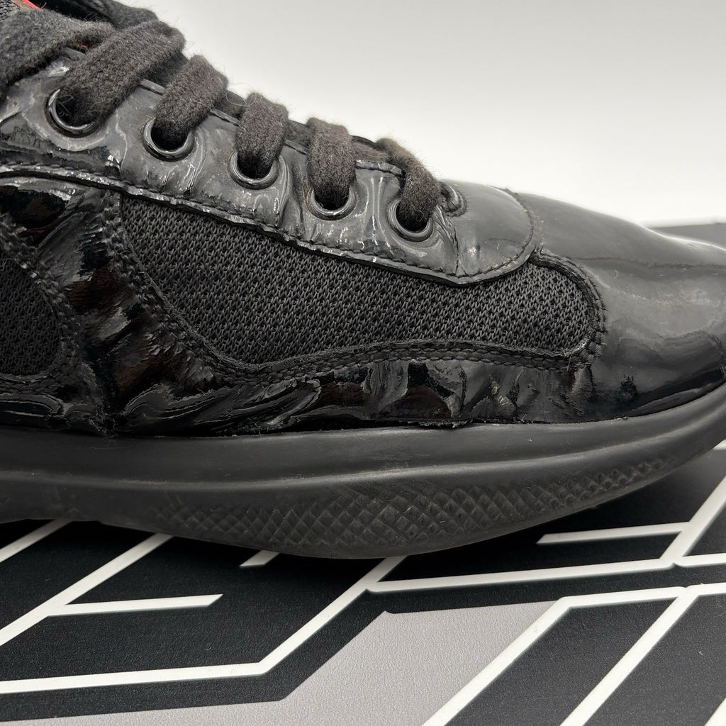 Size 8 UK (9 US) Prada Americas Cup ' Black '