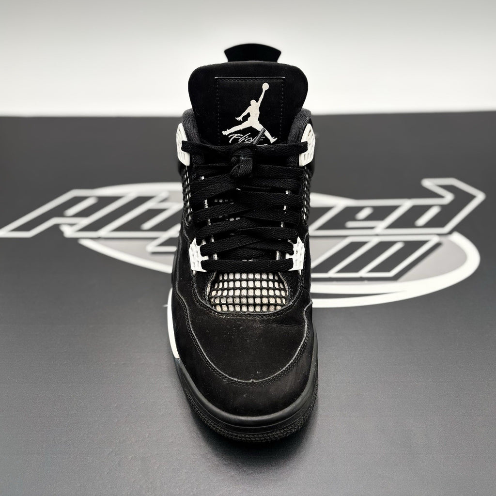 Size 10.5 - Air Jordan 4 Retro White Thunder | GOOD CONDITION!