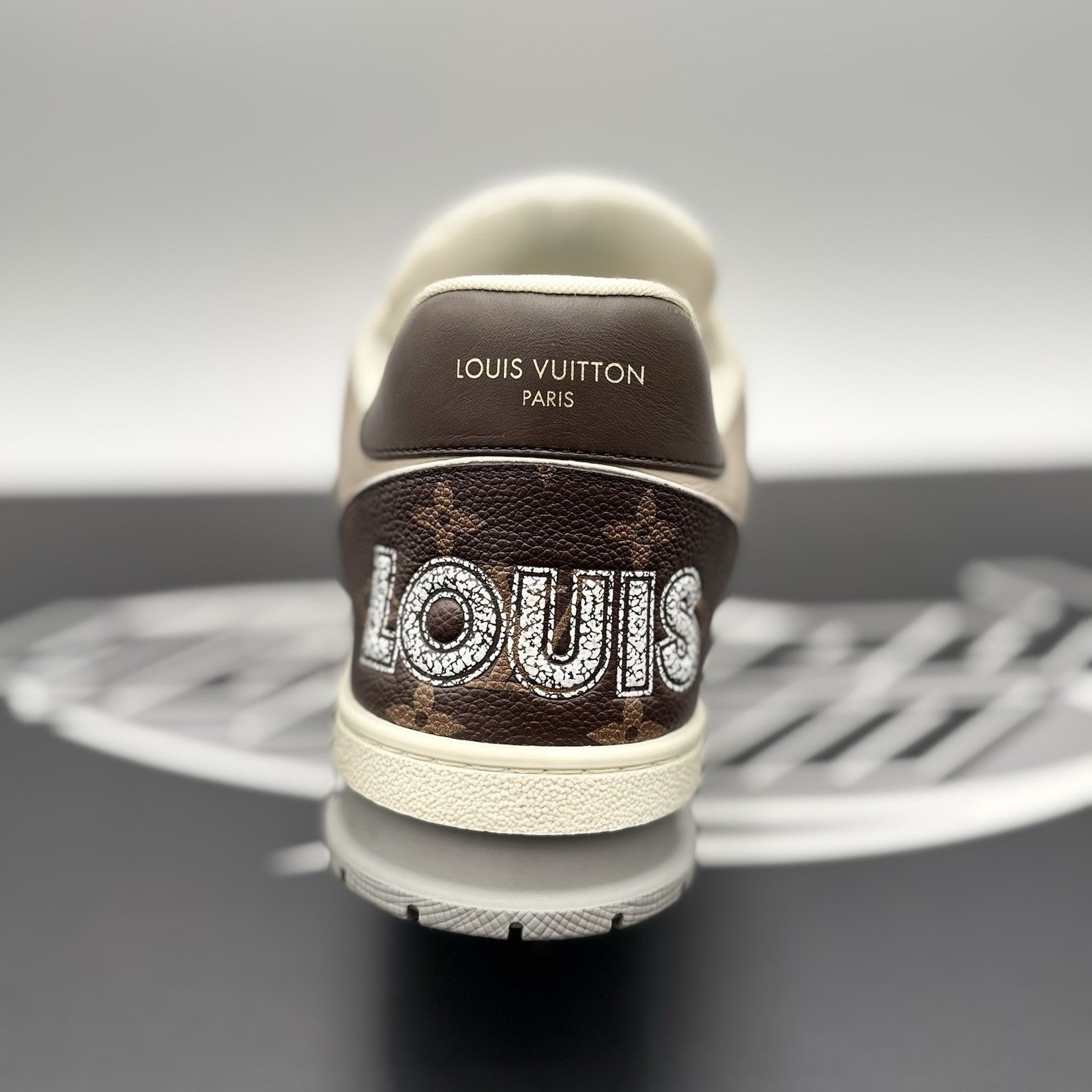 Size 9 LV (10-10.5 US) Louis Vuitton Trainer Strap ' Brown, Beige ' | EXCELLENT!