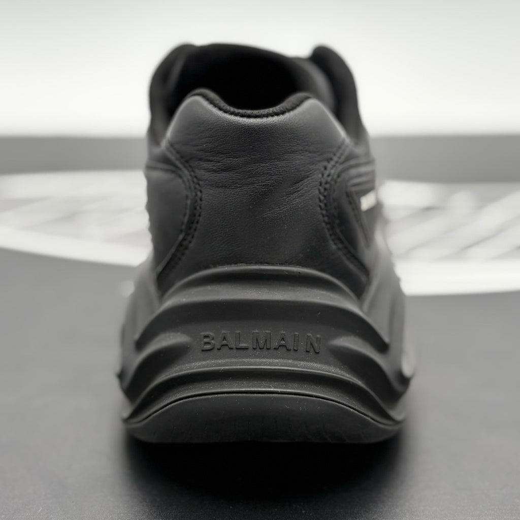 Size 42 (9 US) - Balmain Run Row Sneaker ' Black ' | SUPER CLEAN!