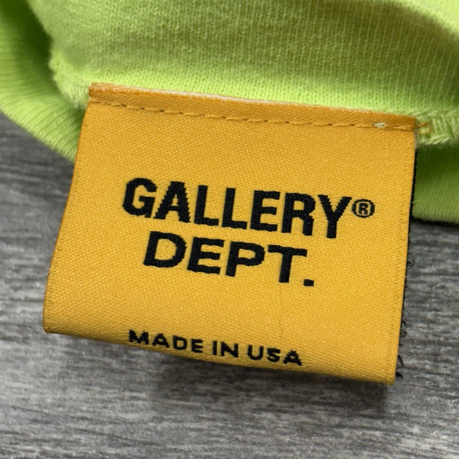 Size Large - Gallery Dept Souvenir Tee ' Lime Green ' | ONLY WORN 1x
