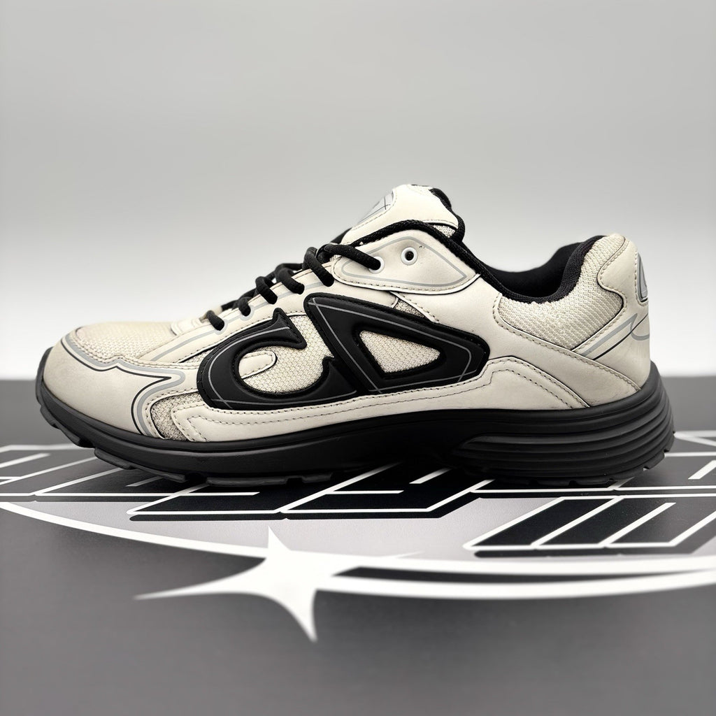 Size 44 (11 US) - Dior B30 ' White, Black ' | GOOD CONDITION!