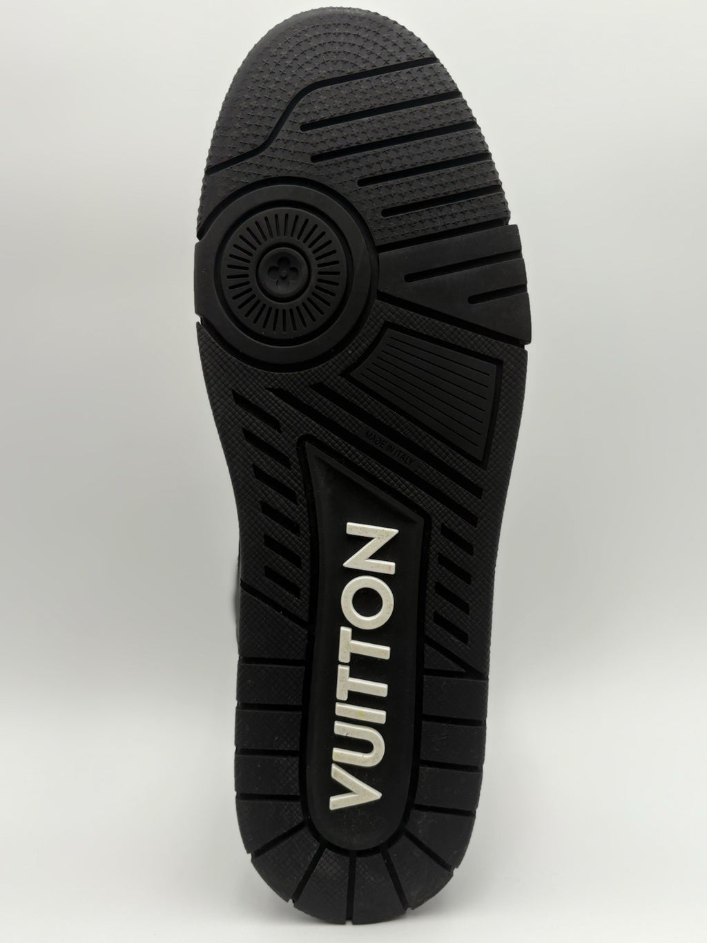 Size 11 LV (12-12.5 US) - Louis Vuitton Trainer ' Black ' | EXCELLENT!