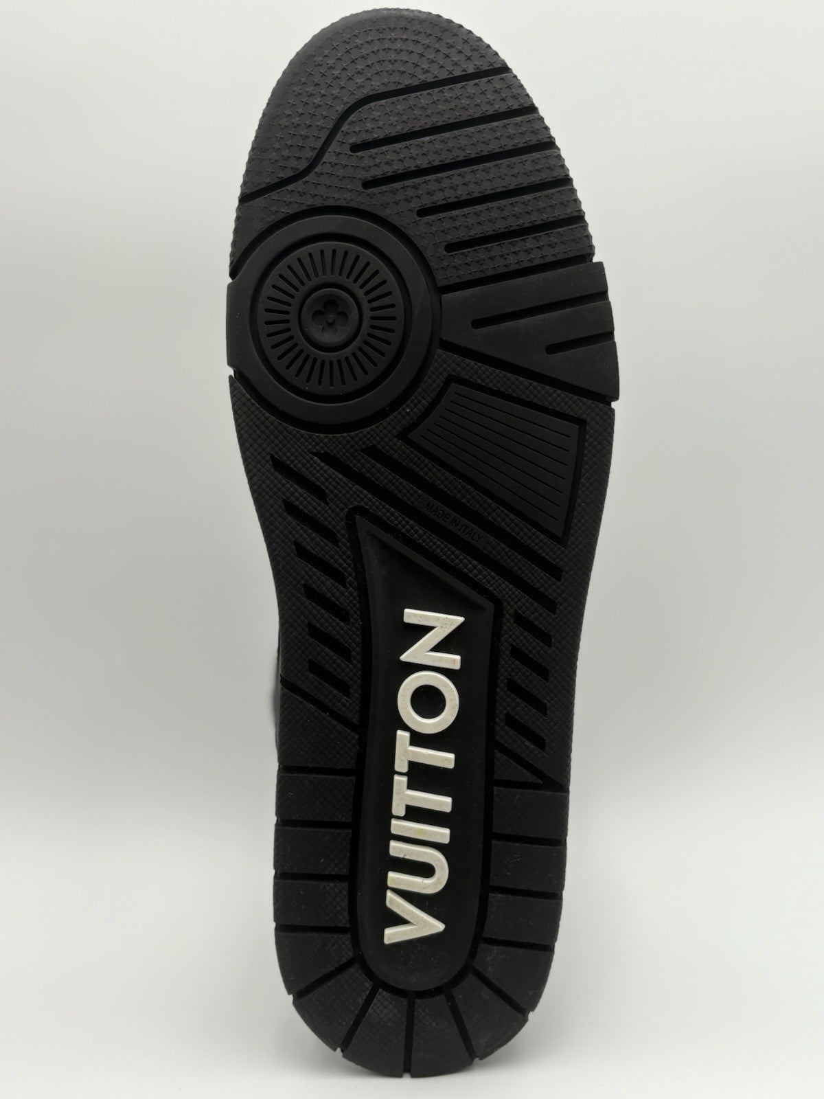 Size 11 LV (12-12.5 US) - Louis Vuitton Trainer ' Black ' | EXCELLENT!