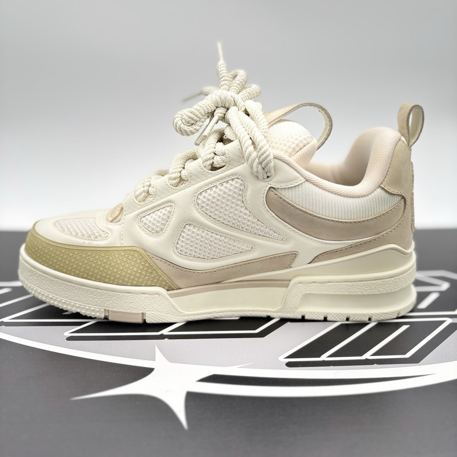 Size 7.5 LV (8.5-9 US) - Louis Vuitton Skate ' Beige White ' | GREAT COND!