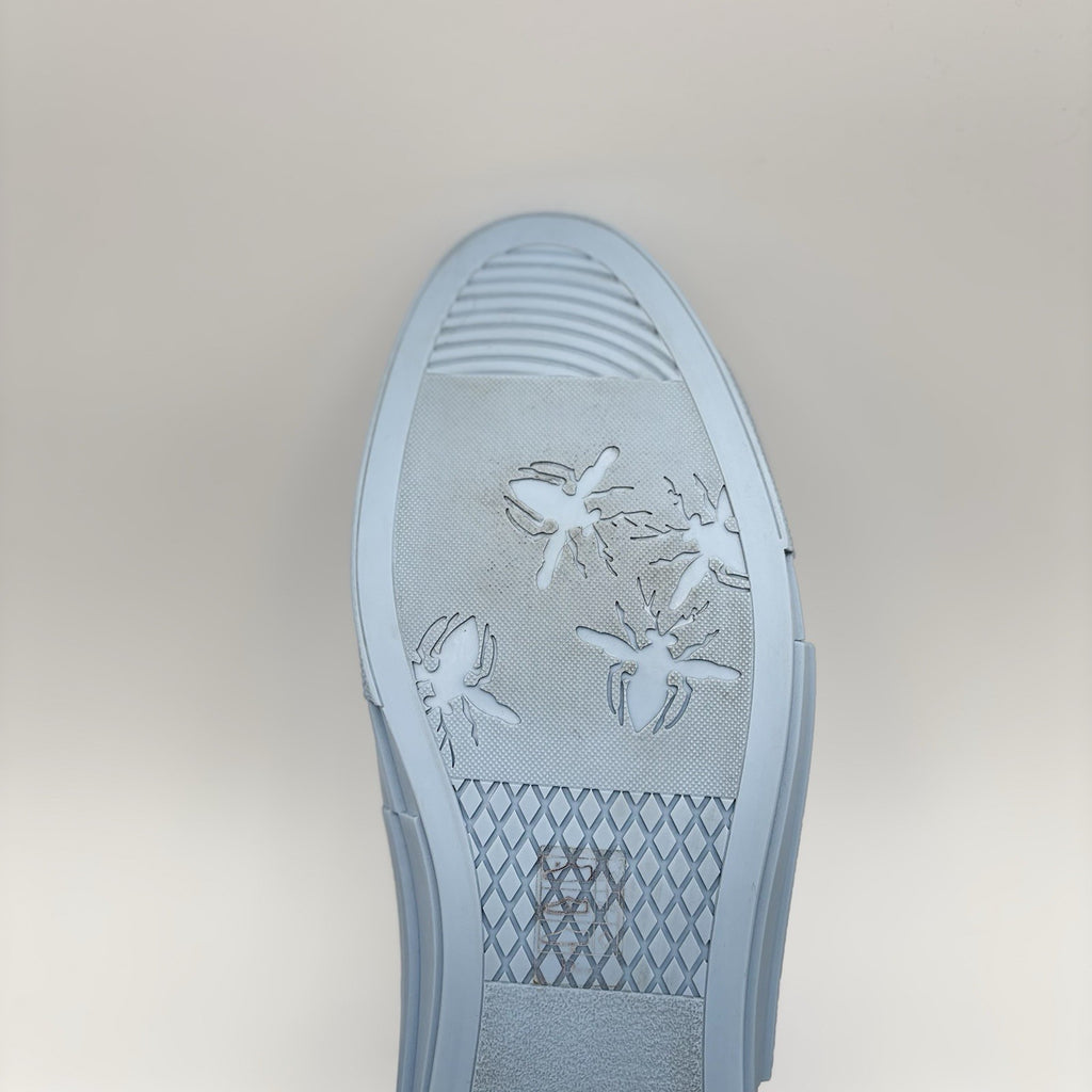 Size 43 (10 US) Dior B23 High Oblique Mirage Quilted  'Light Blue' | GREAT COND!