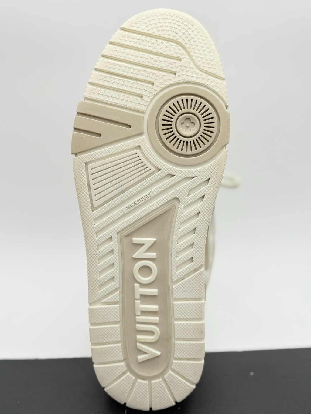 Size 7 LV (8-8.5 US) Louis Vuitton Skate ' Beige White ' | GREAT CONDITION!