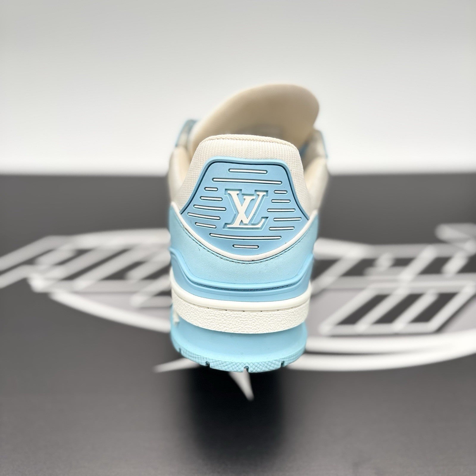 Size 4 LV (5-5.5 US) - Louis Vuitton Trainer ' Sky Blue, White ' | GREAT COND!