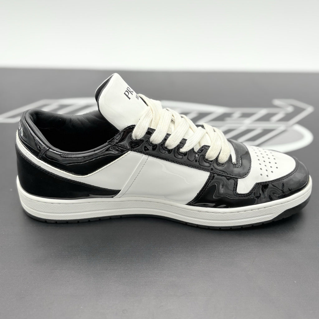Size 8.5 UK (9.5 US) Prada Downtown Low Patent Leather ' Black White ' | GREAT!