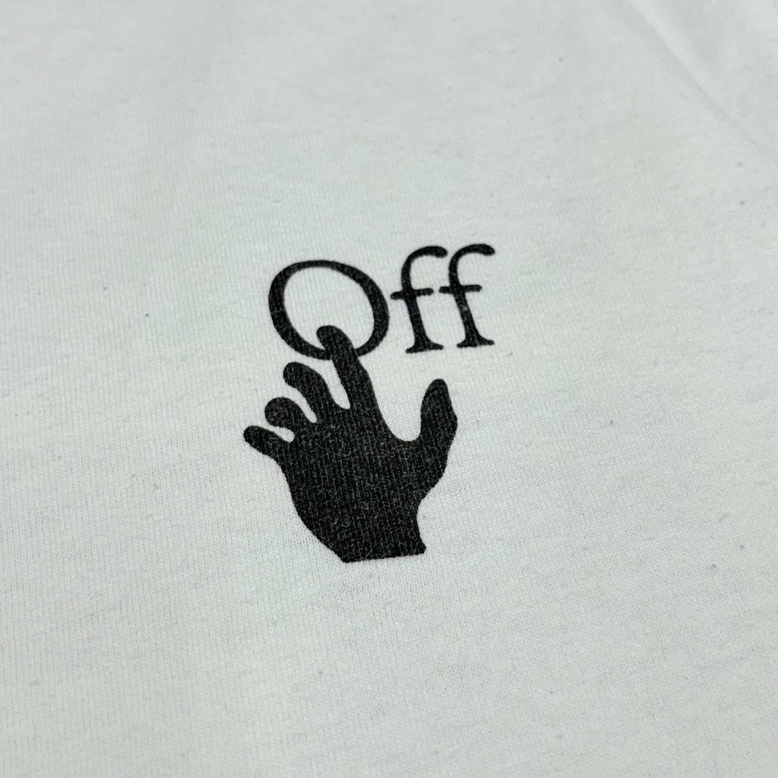 Size Small - Off White Faded Arrow Shirt Sleeve T-Shirt ' White Black '