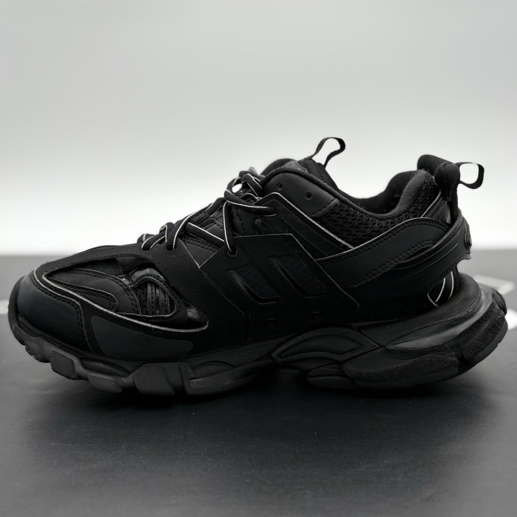 Size 42 (9 US) - Balenciaga Track Sneaker ' Black '