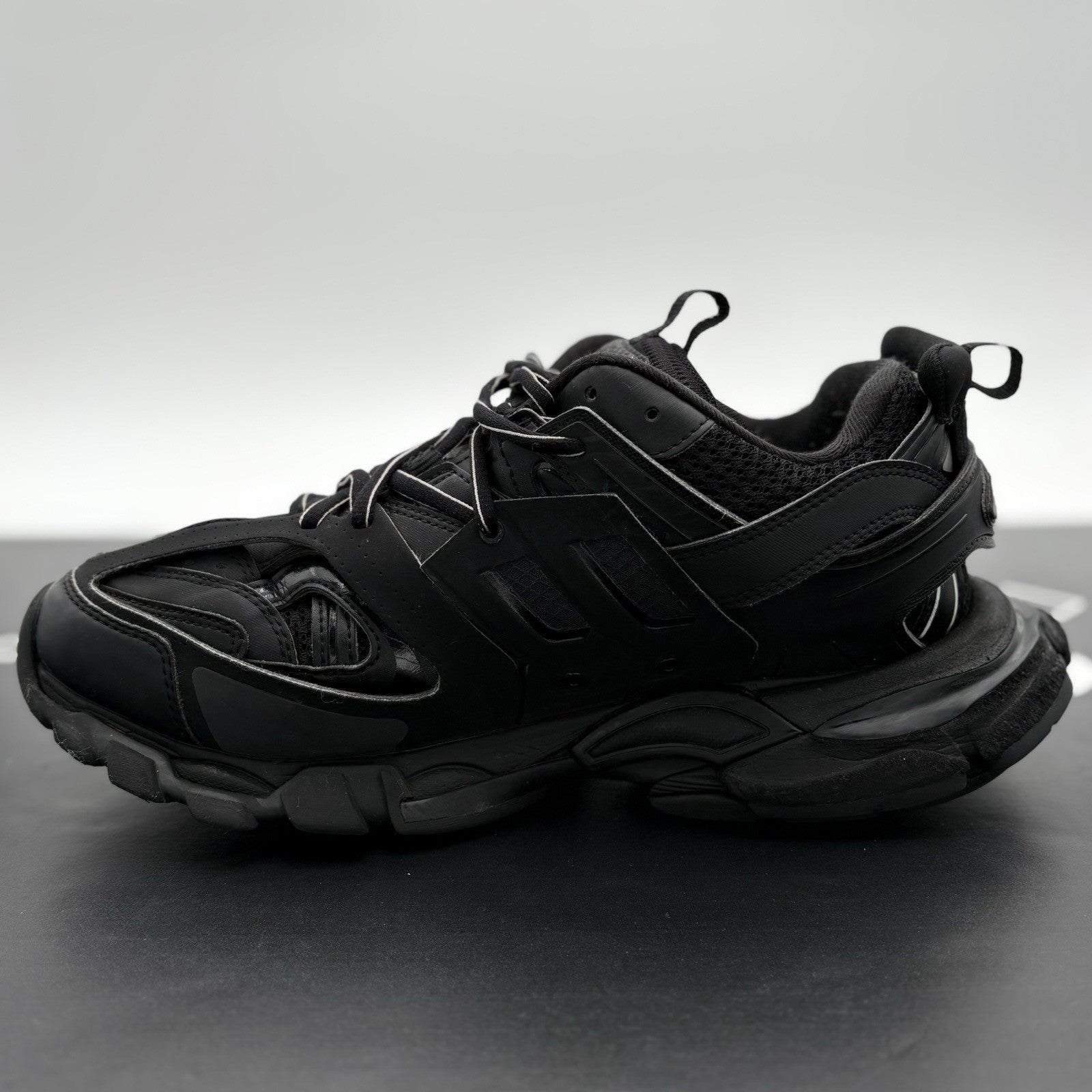 Size 42 (9 US) - Balenciaga Track Sneaker ' Black '