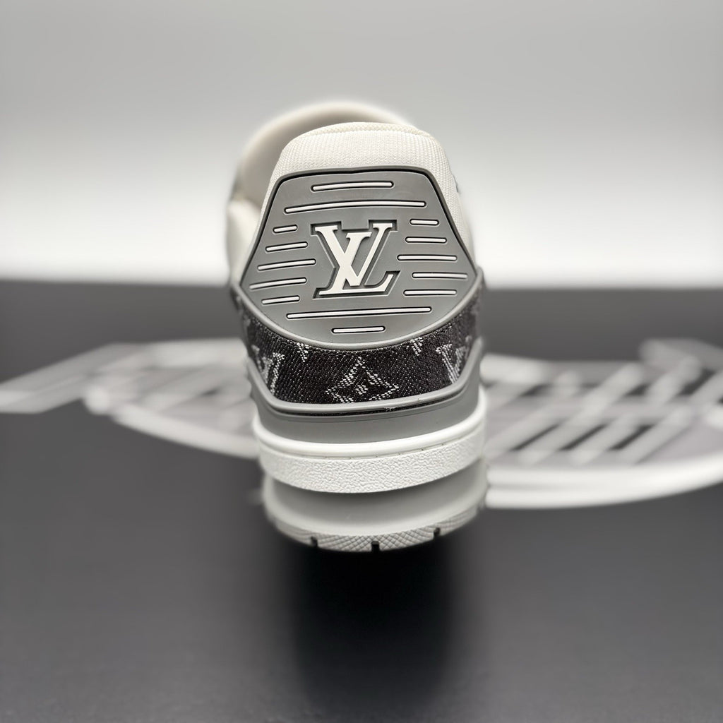 Size 11 LV (12- 12.5 US) Louis Vuitton Trainer ' Grey Denim ' | EXCELLENT!
