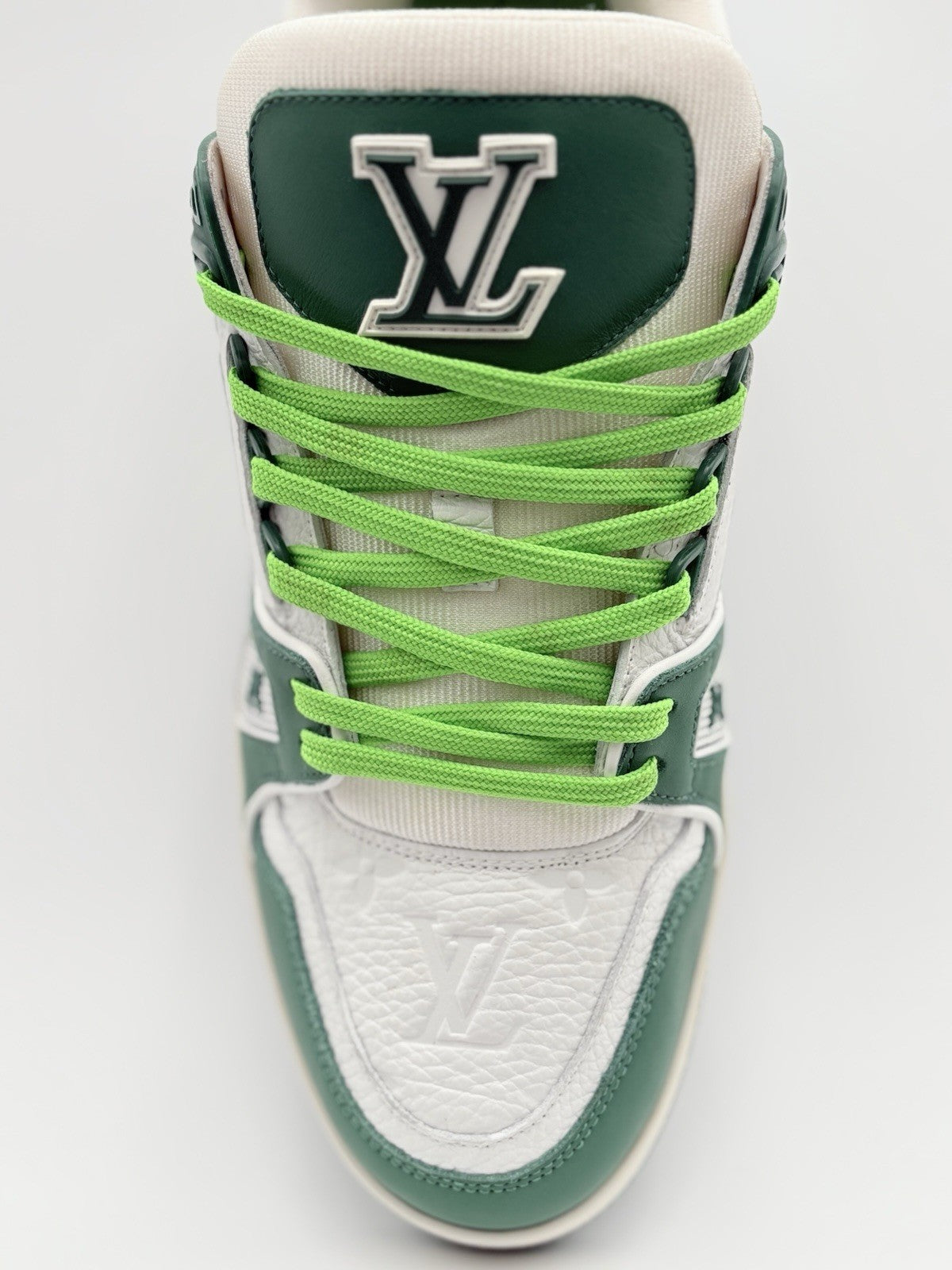 Size 7 LV (8-8.5 US) Louis Vuitton LV Trainer ' Green ' | EXCELLENT!