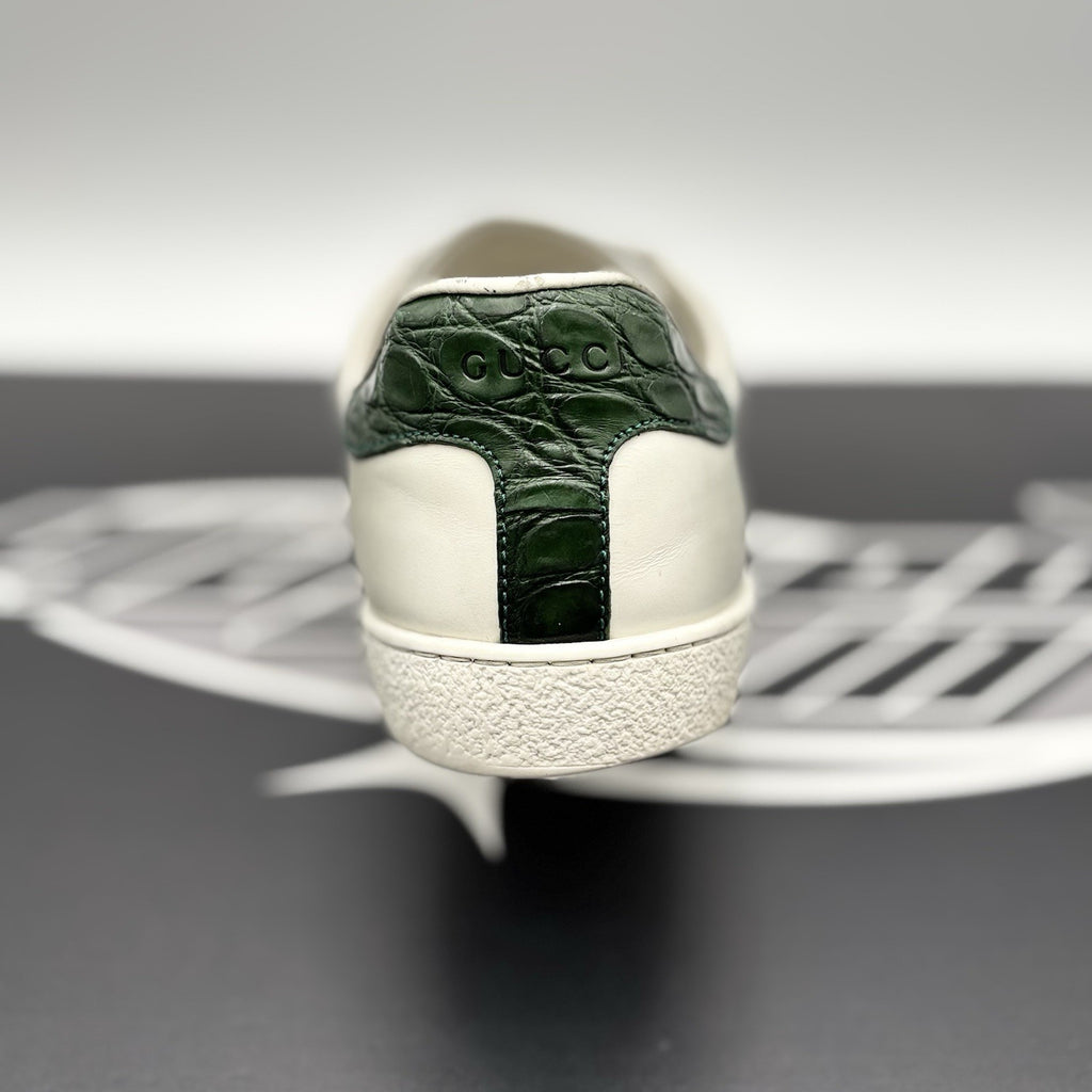 Size 9 G ( 10 US) - Gucci Ace Web  ' White, Red, Green ' | GOOD CONDITION!