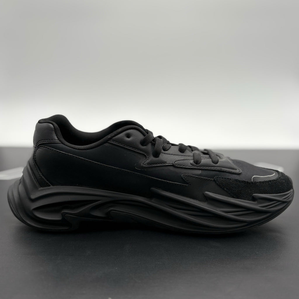 Size 42 (9 US) - Balmain Run Row Sneaker ' Black ' | SUPER CLEAN!