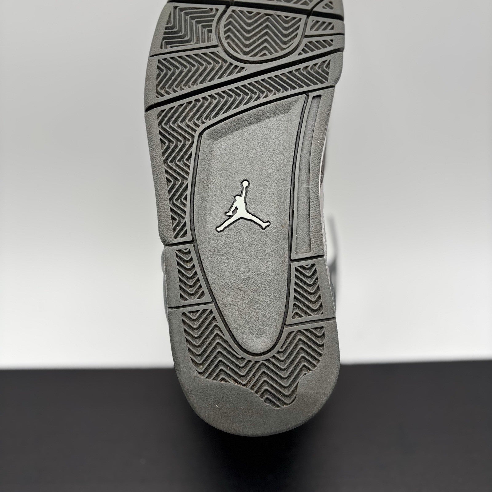 Size 9.5 - Air Jordan 4 Retro SE ' Wet Cement ' | SUPER CLEAN!